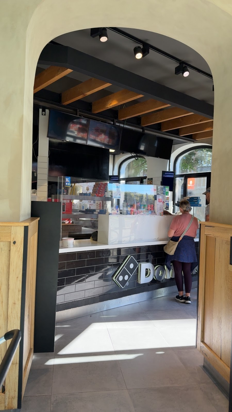 Domino's Pizza Gent St. Pieters: the place