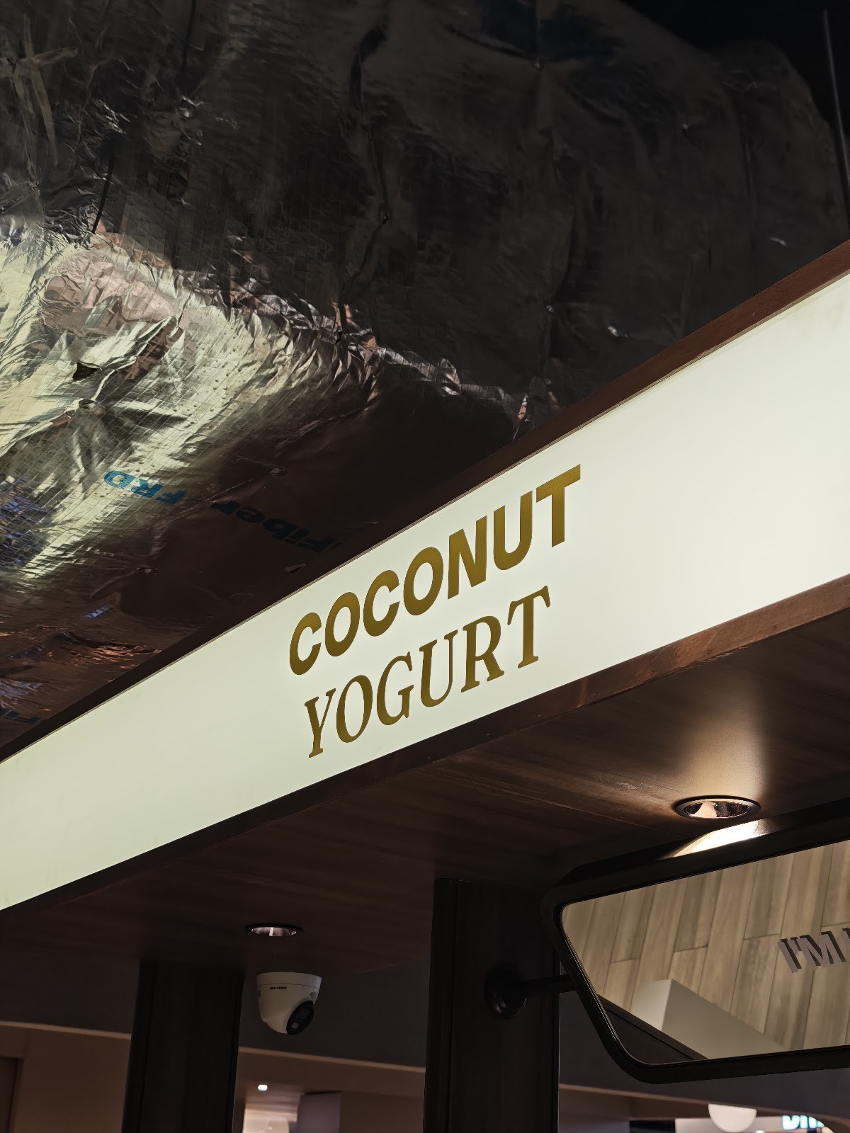 PRAOW Coconut Yogurt (Emsphere): the place