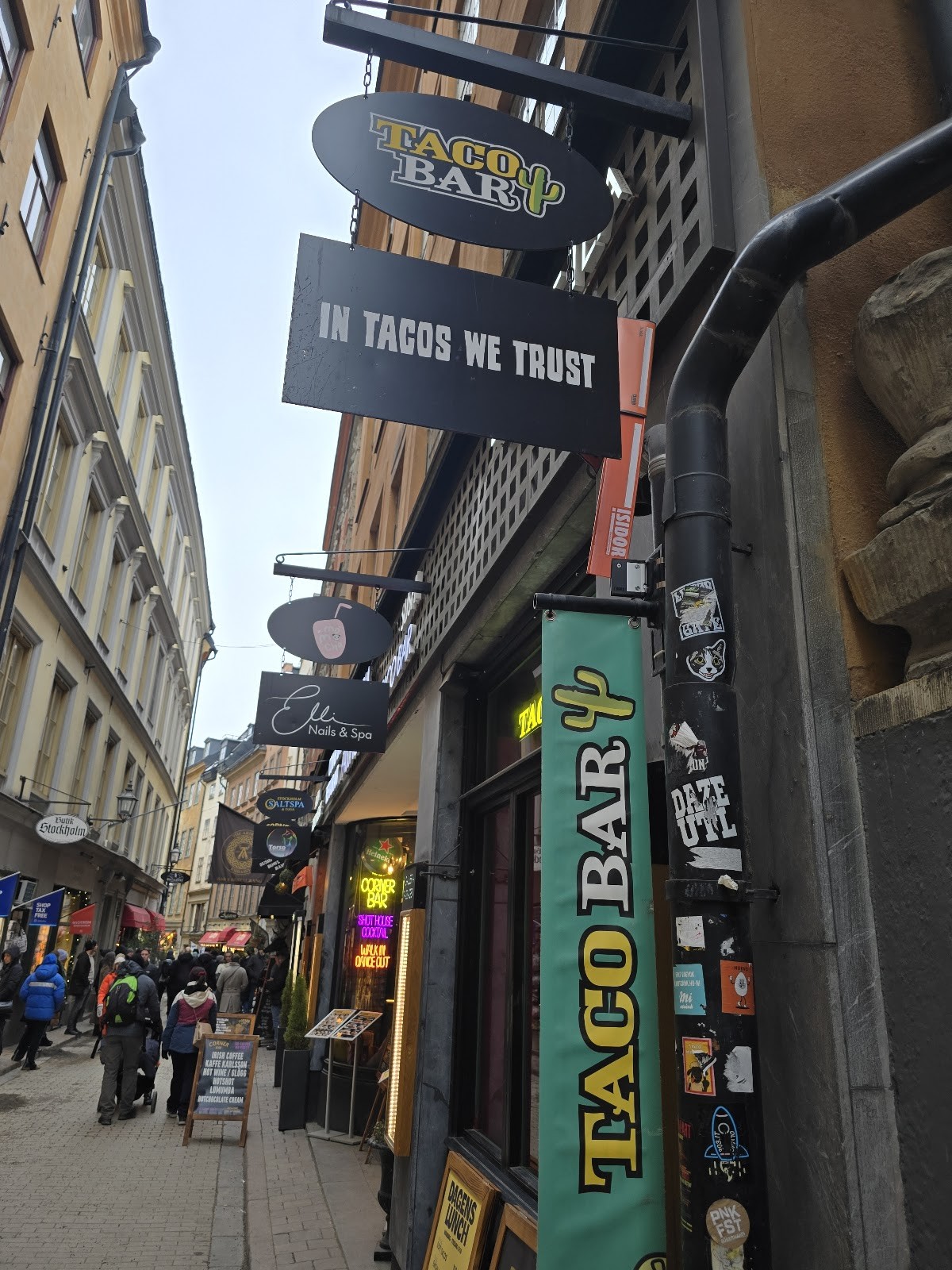 Taco Bar: the place