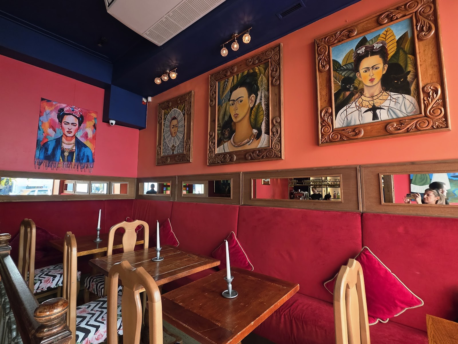 Frida: the place