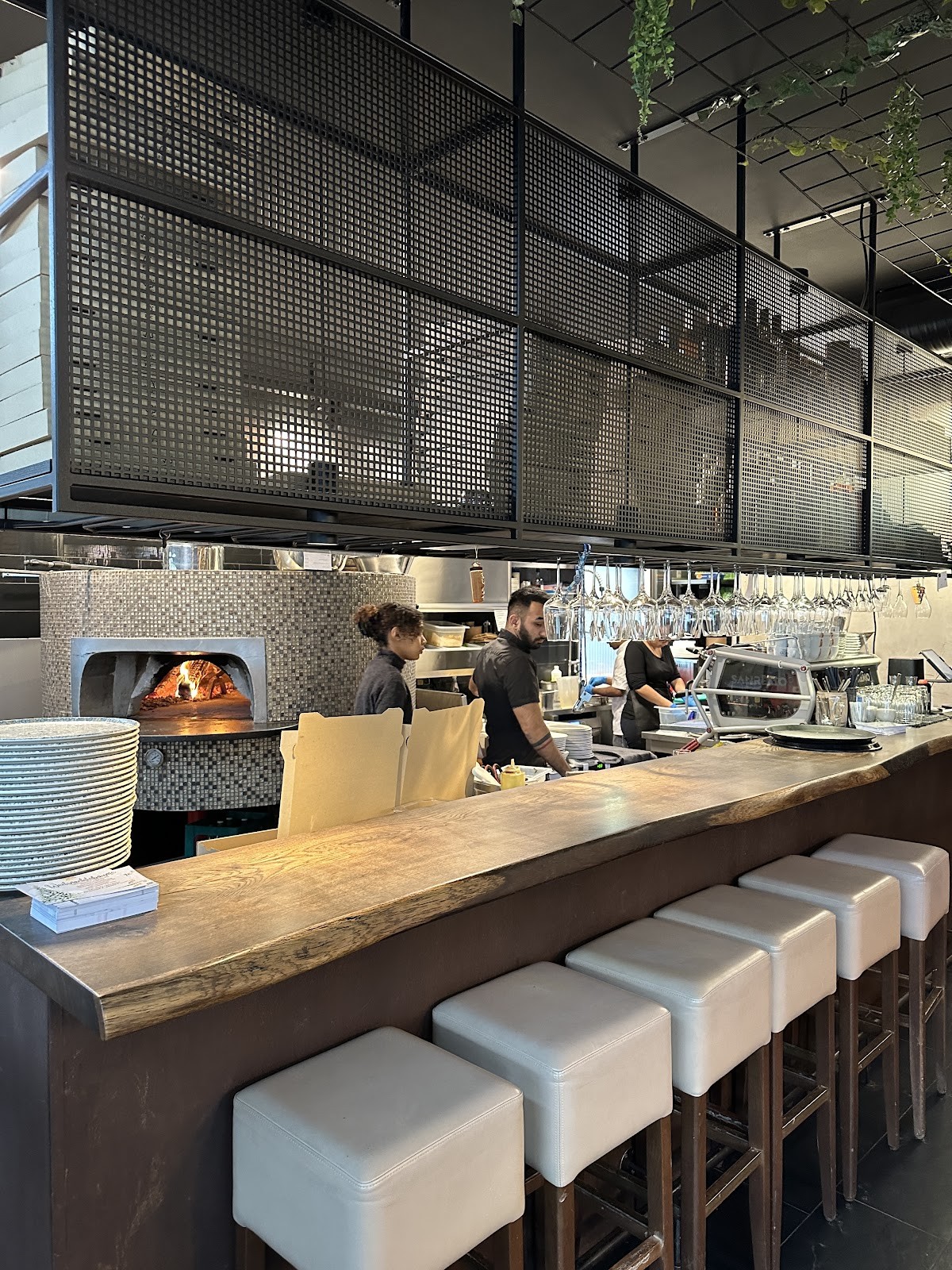 Zampano Pizza & Pasta: the place