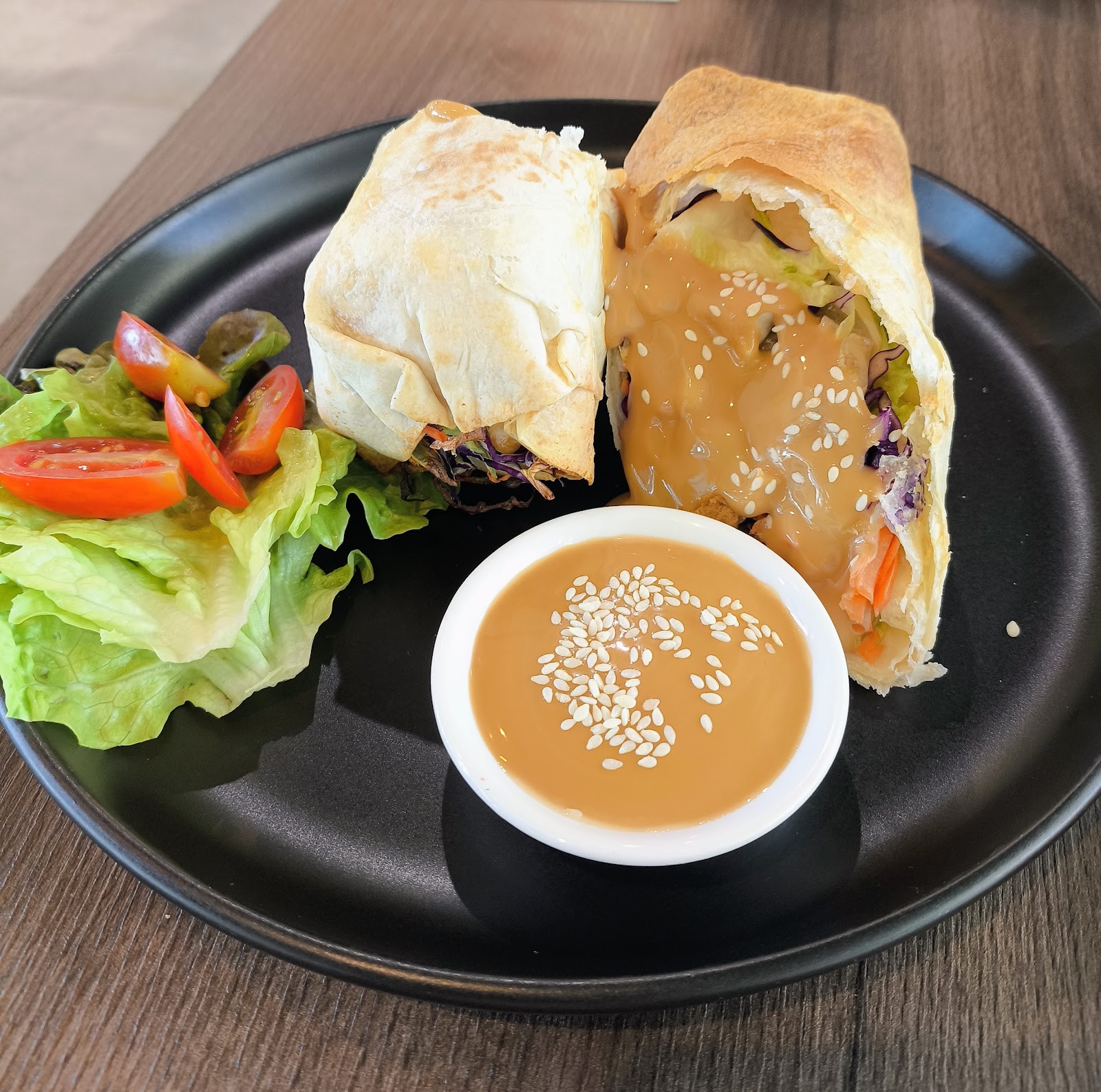 VEGANERIE Grand Palace (วีแกนเนอรี วัดพระแก้ว): food & drinks