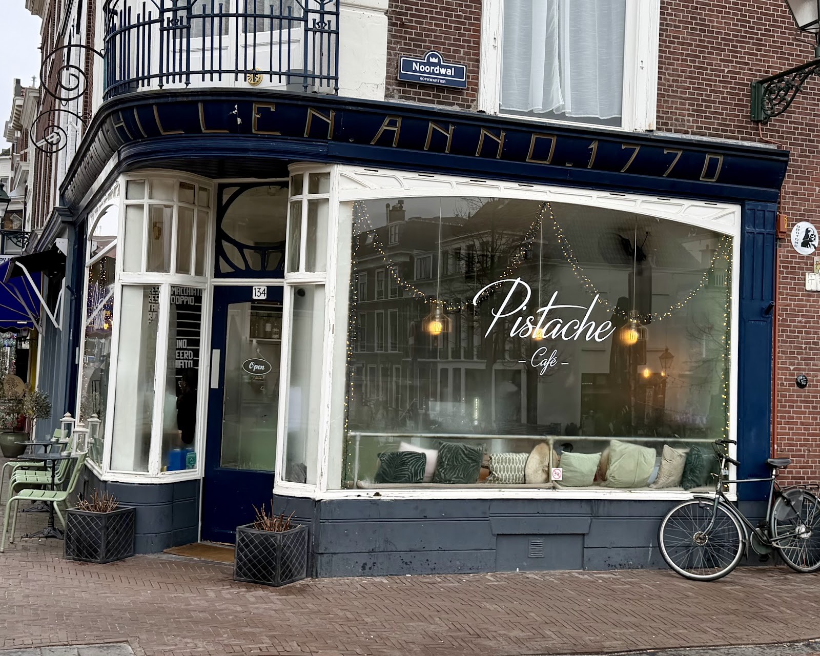 Pistache Café: the place