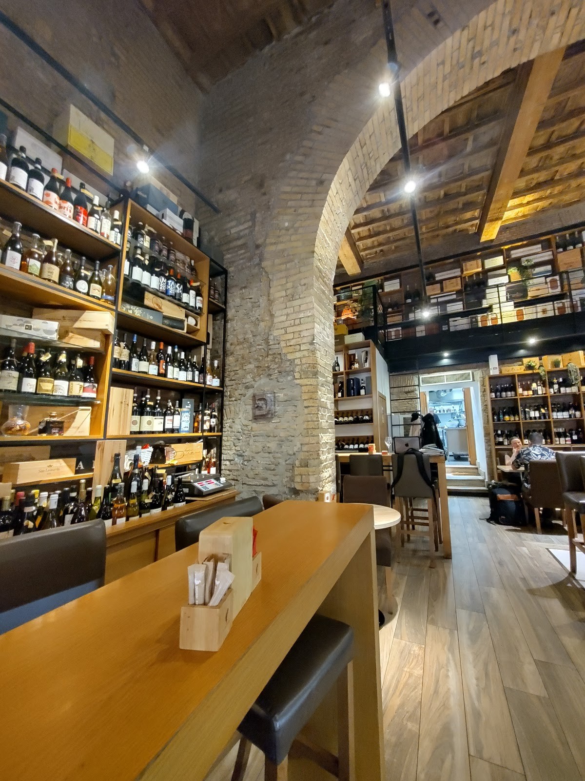 Gran Caffè Rione VIII: the place