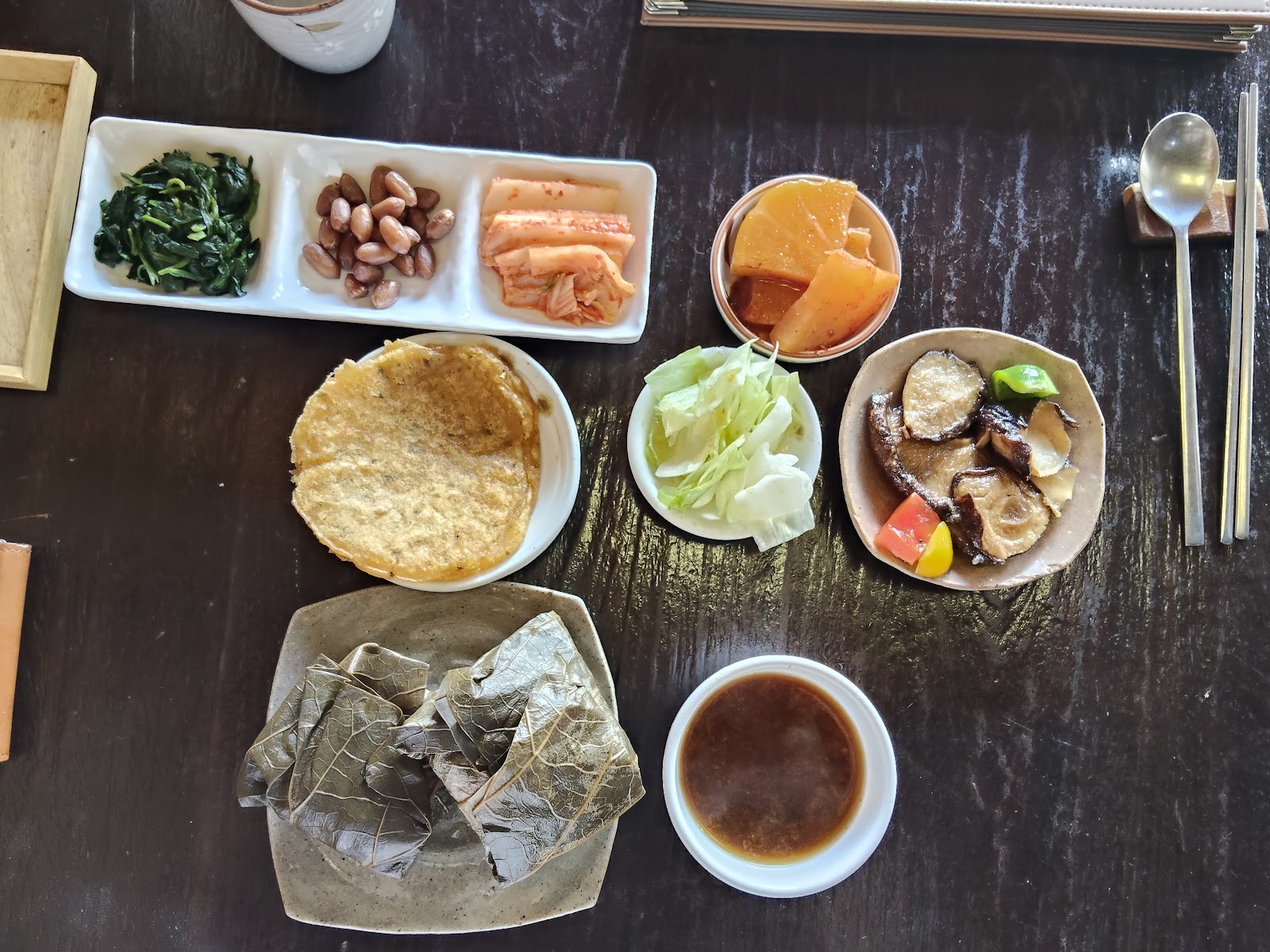 Maji: food & drinks
