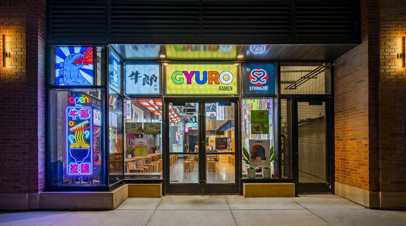 Gyuro Ramen: the place