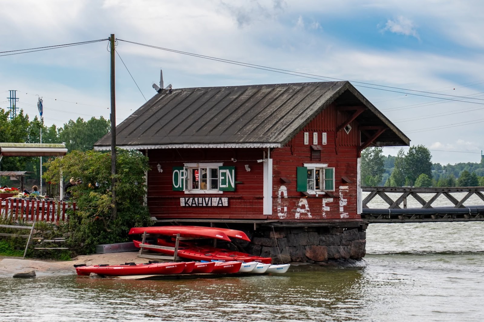 Regatta: the place