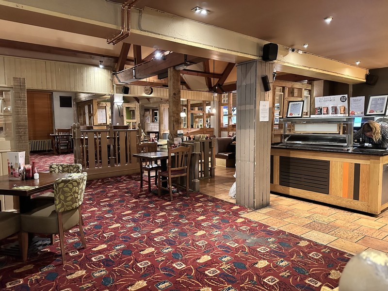 Harvester Coed-Y-Gores Cardiff: photo