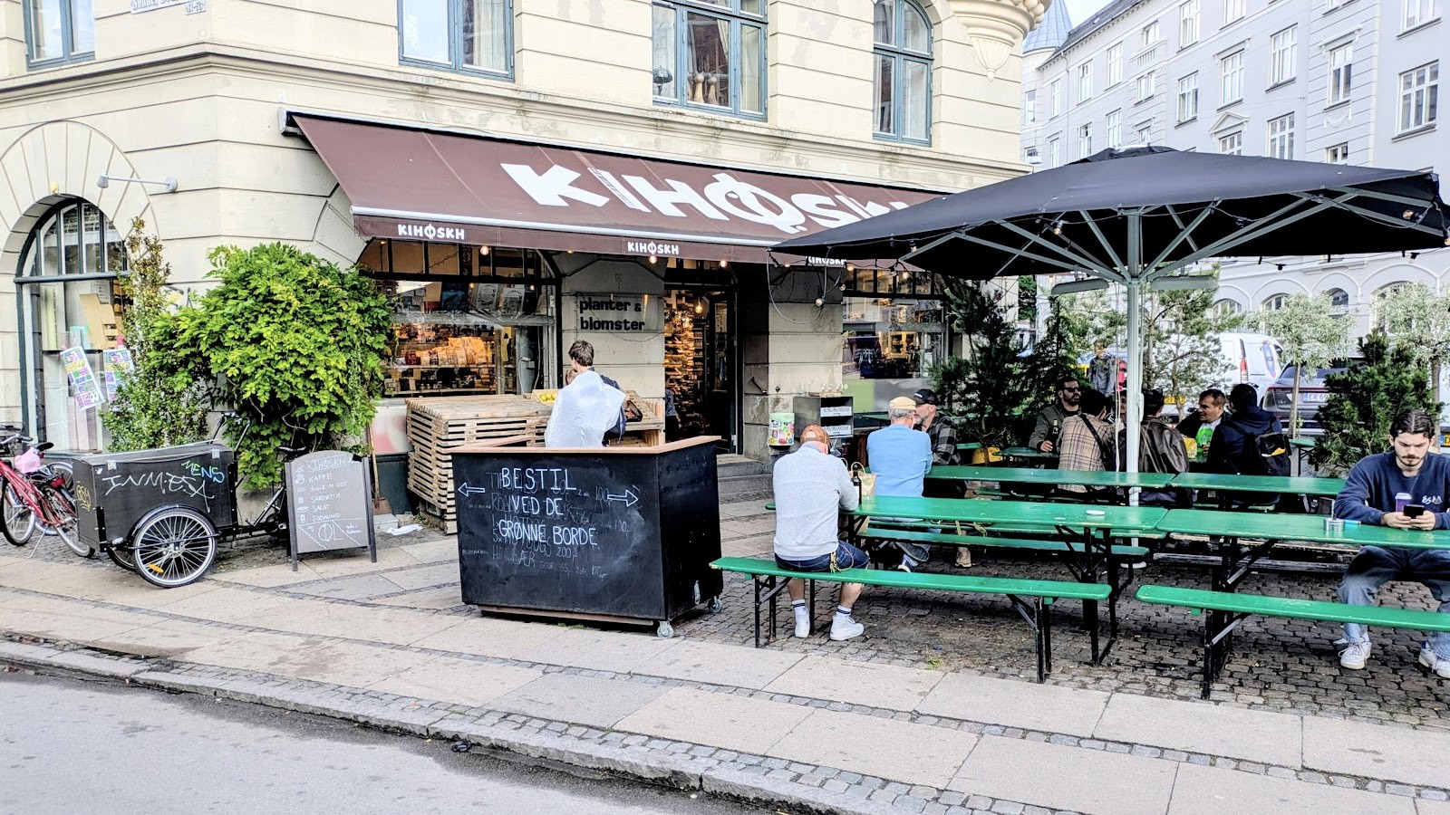 KIHOSKH: the place