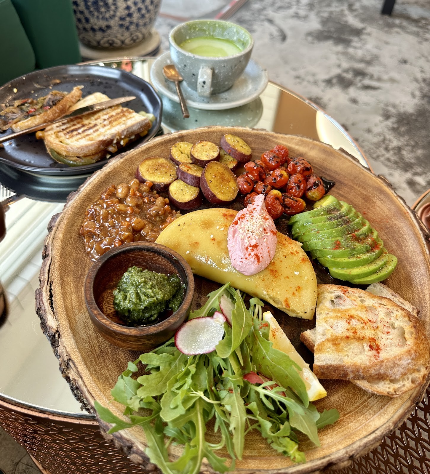 Kappra Cafe: food & drinks