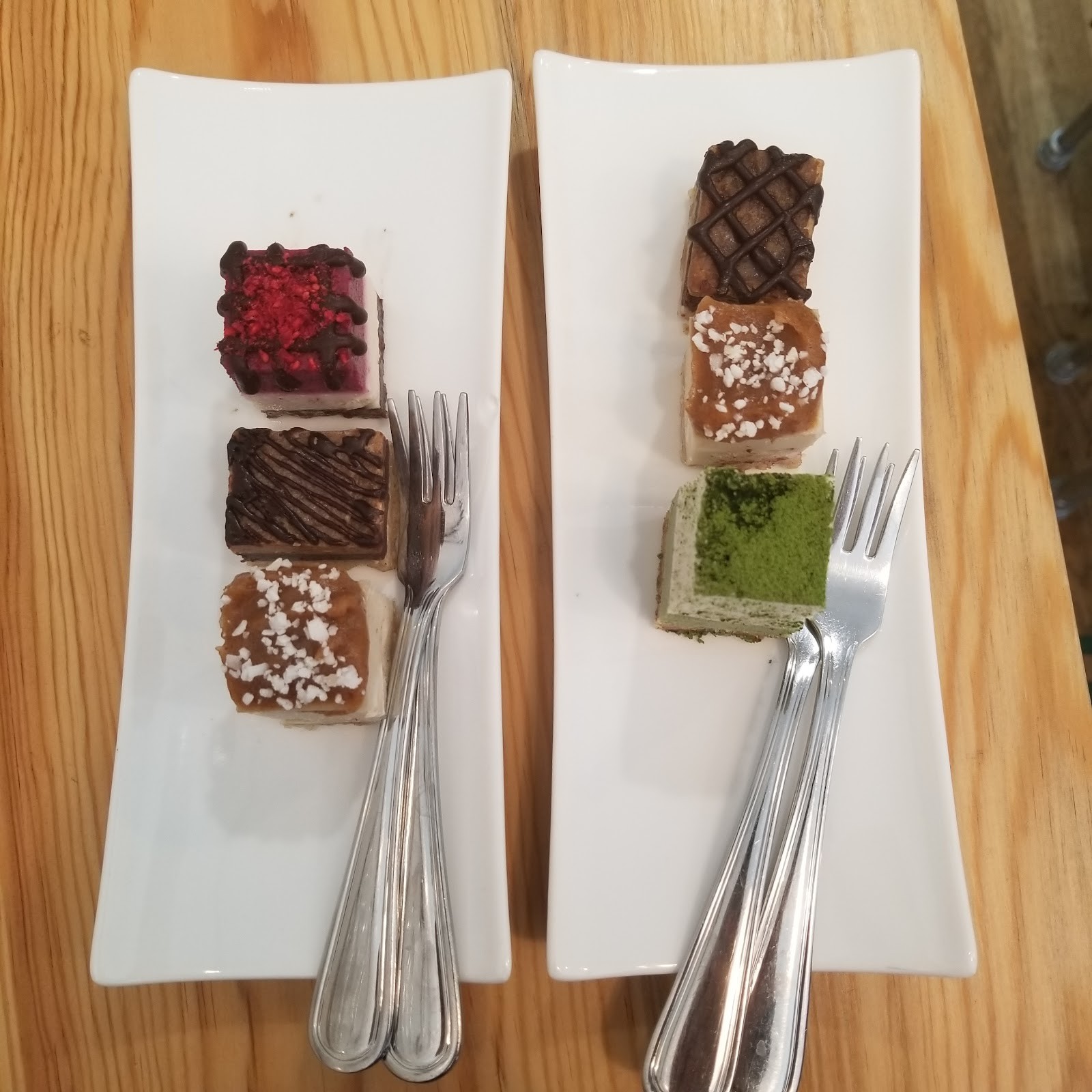 Rawsome Treats: food & drinks