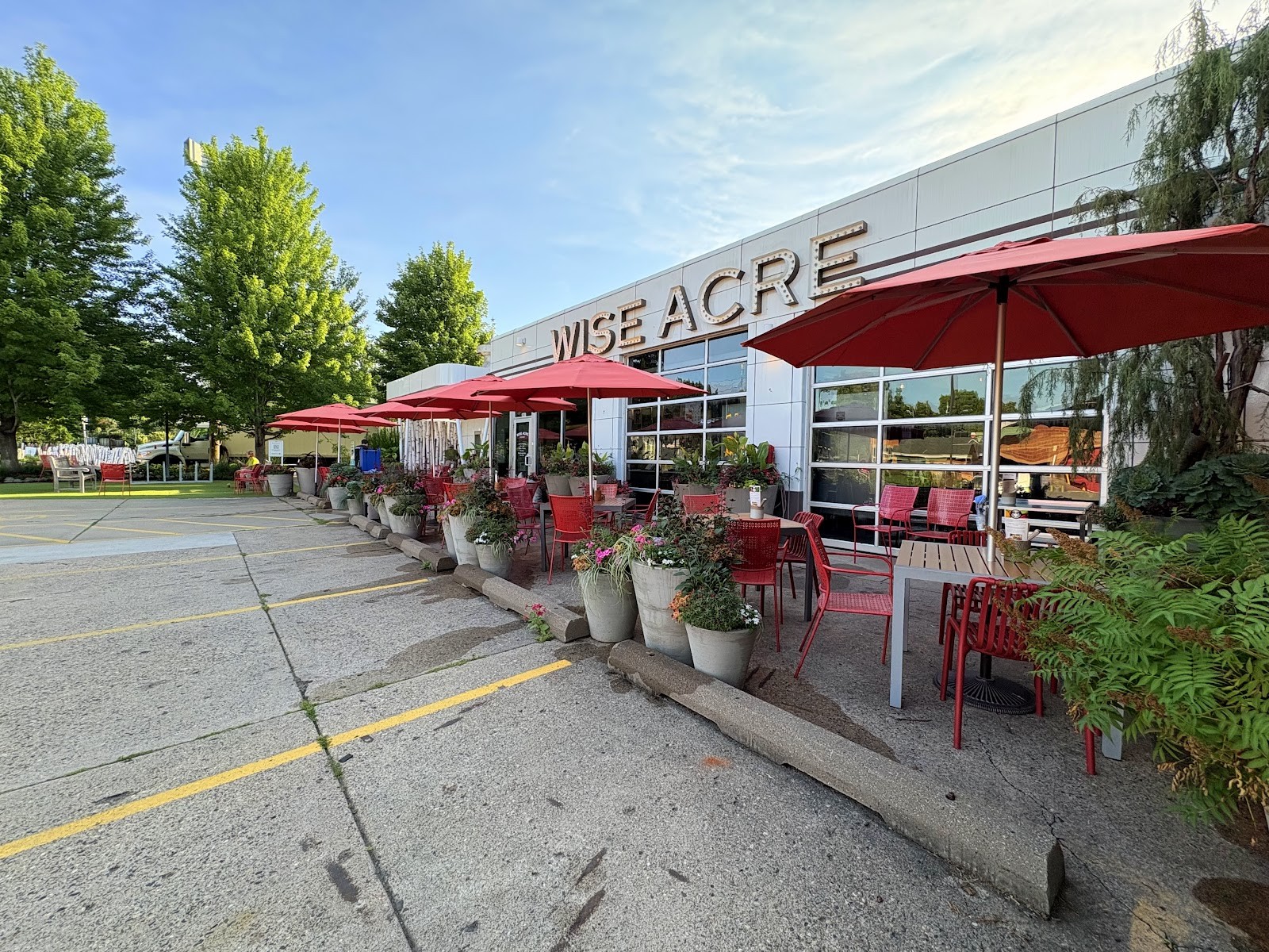 Wise Acre Eatery: the place
