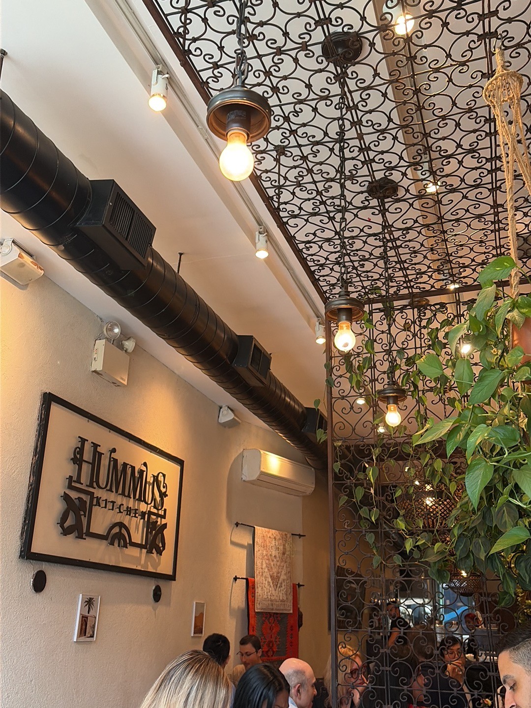 Hummus Kitchen: the place