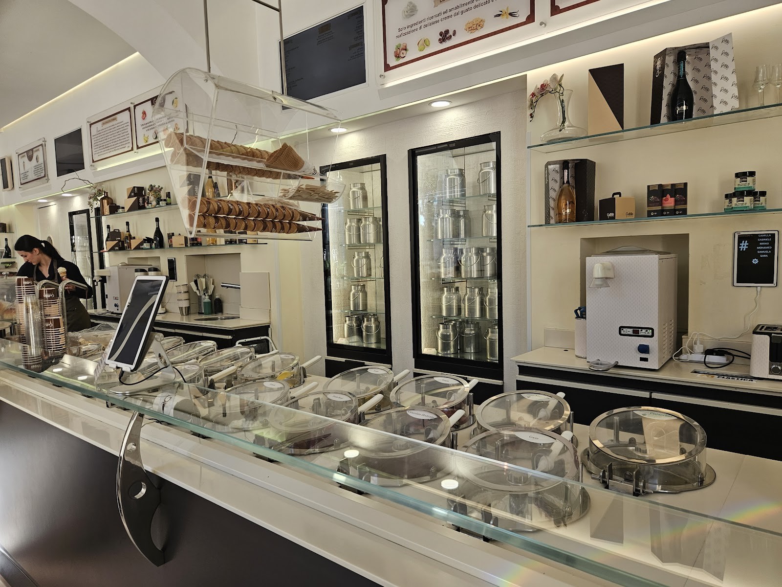 Guttilla Alta Gelateria Italiana Roma: the place