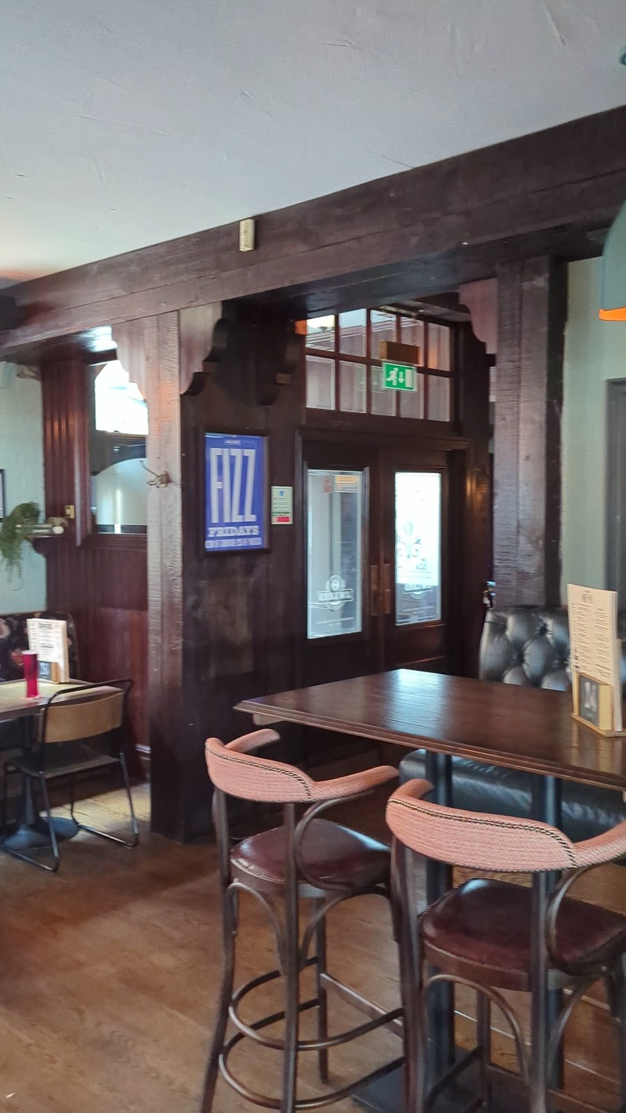 Rain Bar: the place