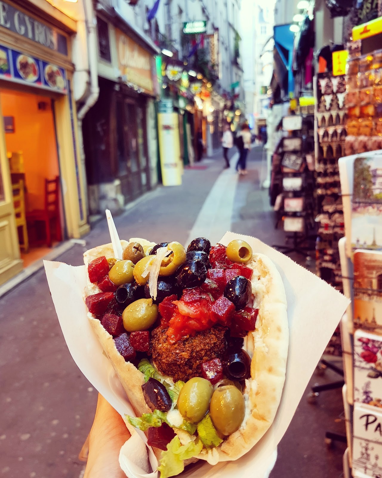 Maoz Vegetarian: food & drinks