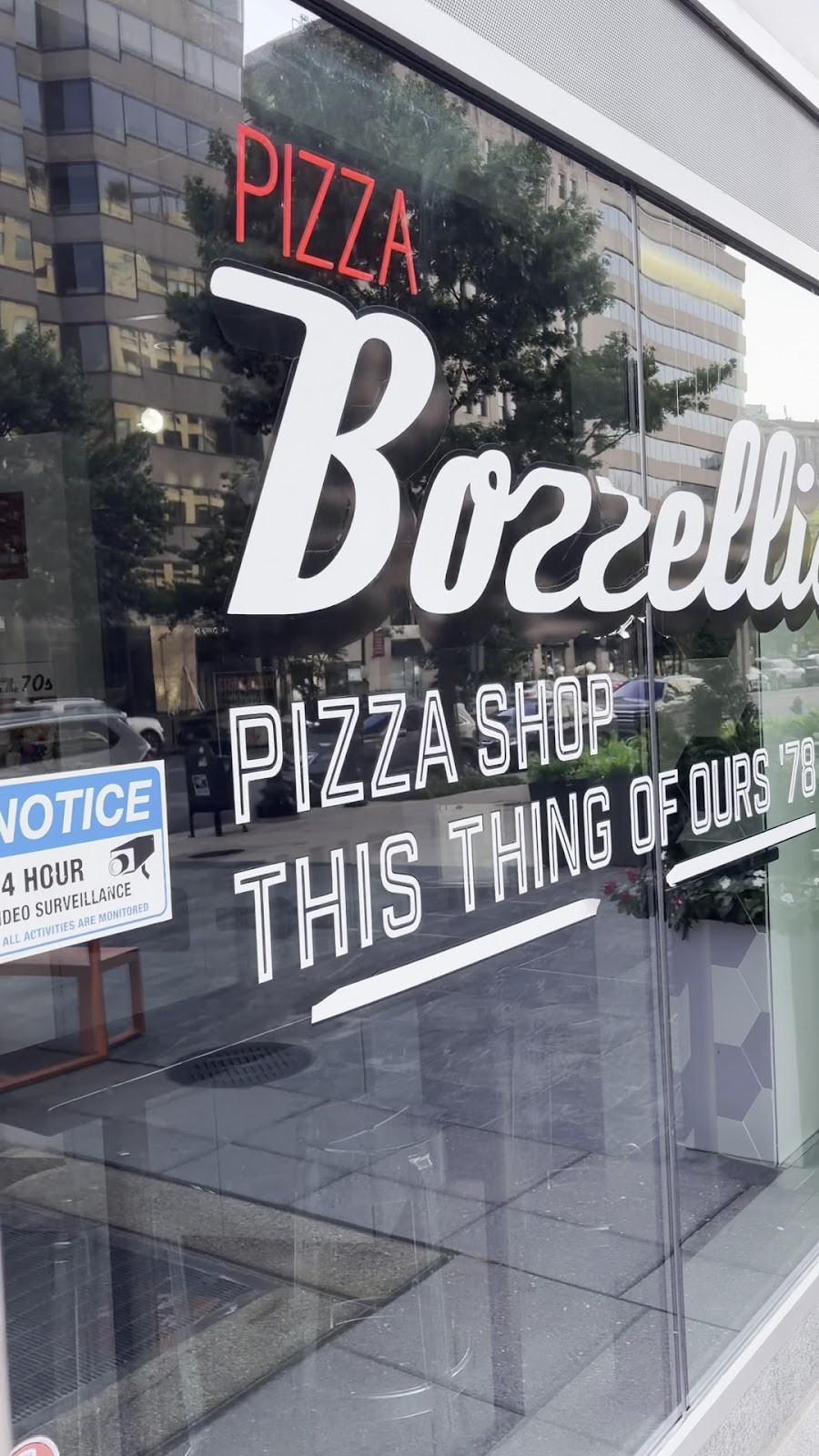 Bozzelli's Italian Deli-Vermont Ave: the place