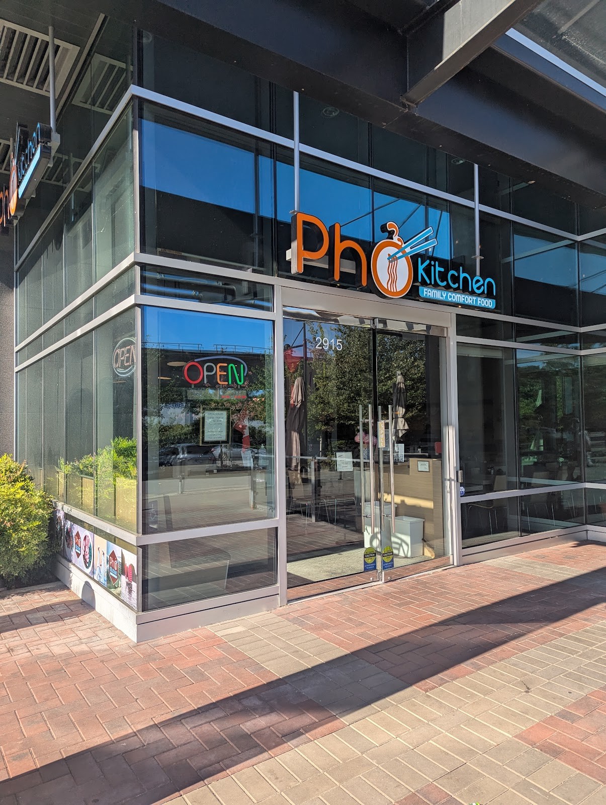 Pho Kitchen: the place