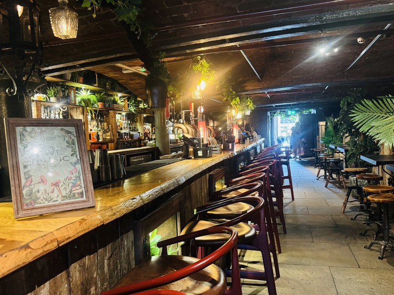 The Botanist Liverpool Albert Dock: photo