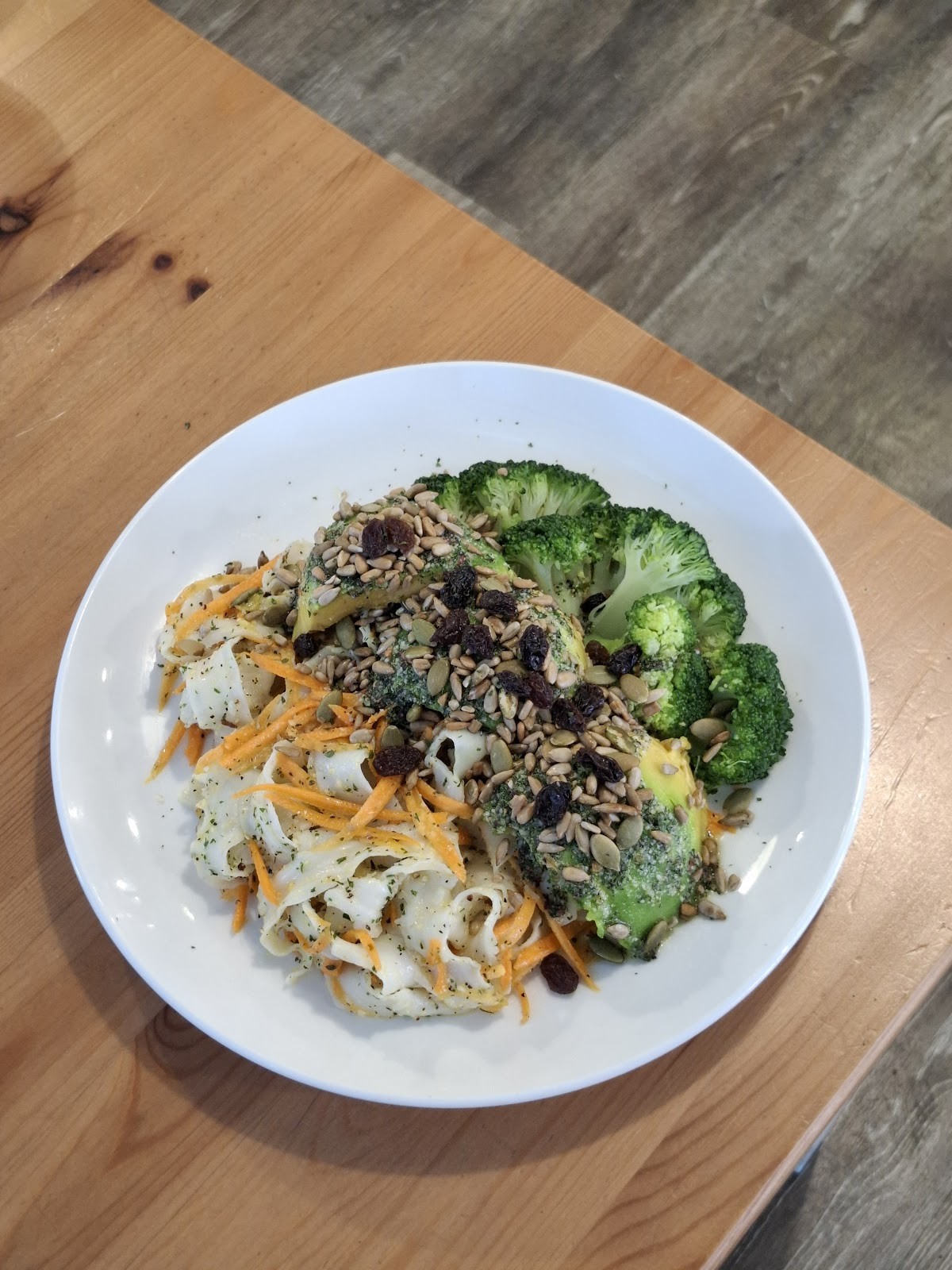 私廚房 Snuggles Kitchen（蔬食）: food & drinks