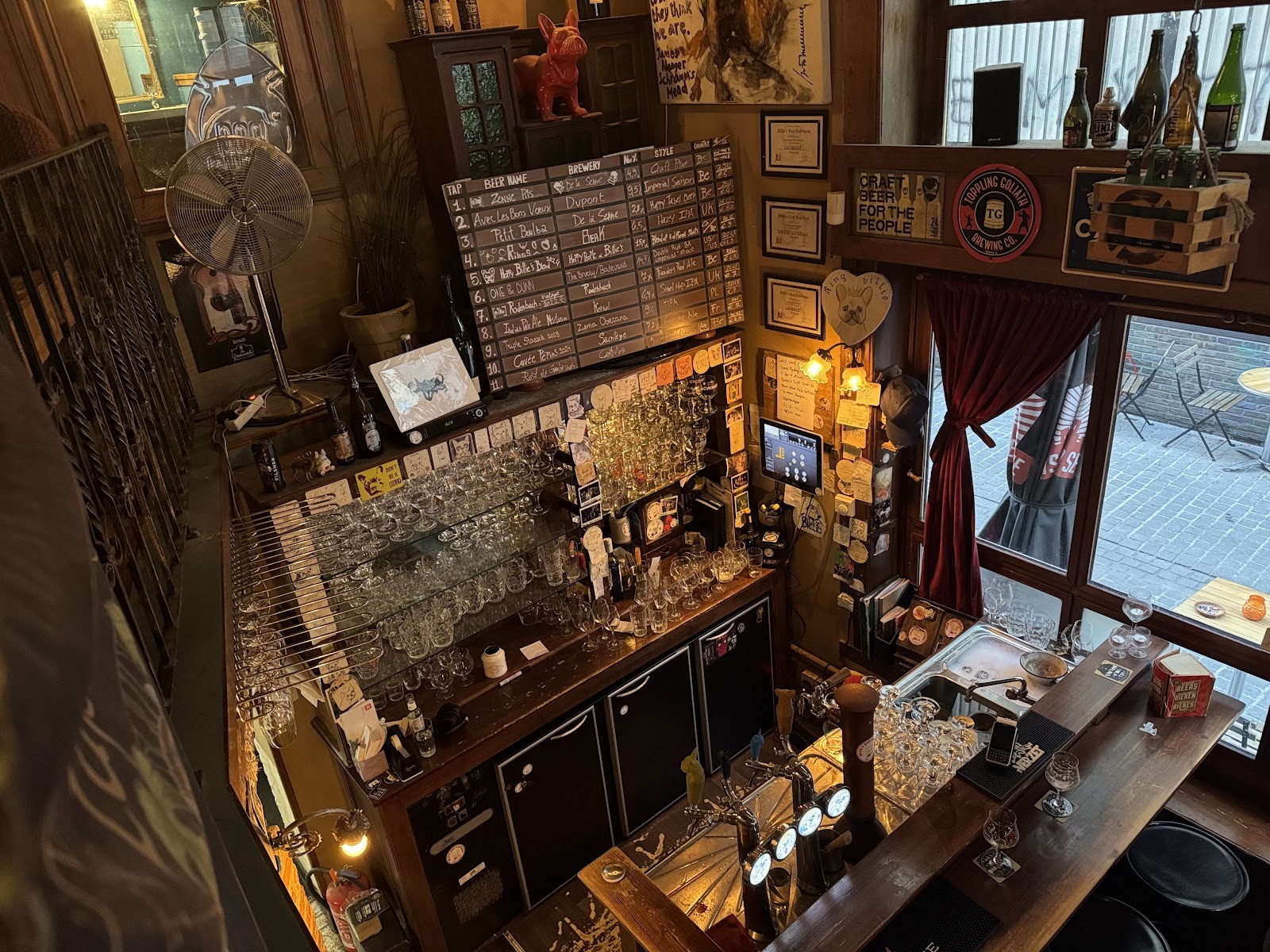 Billie's: the place