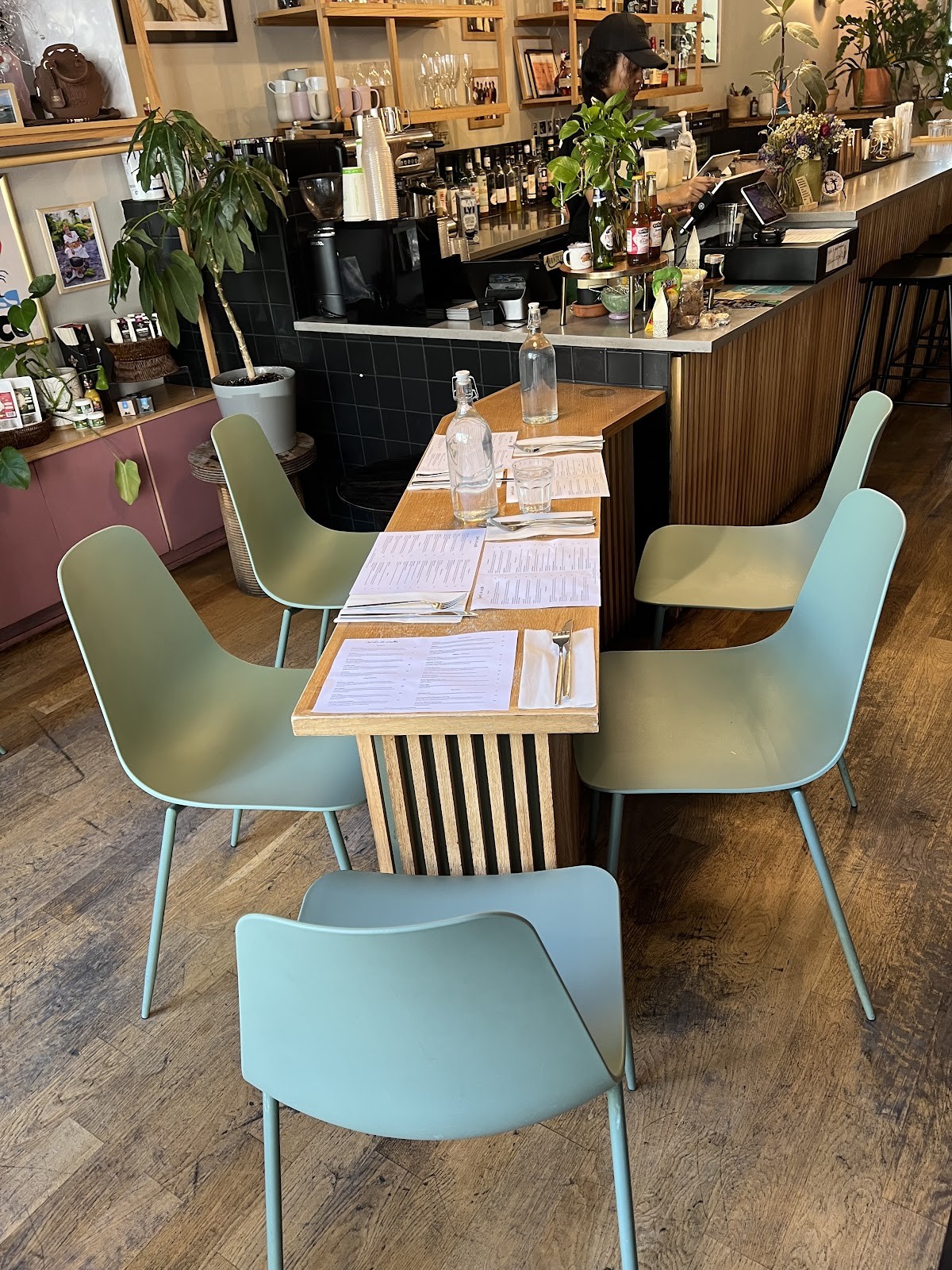 Aunts et Uncles: the place