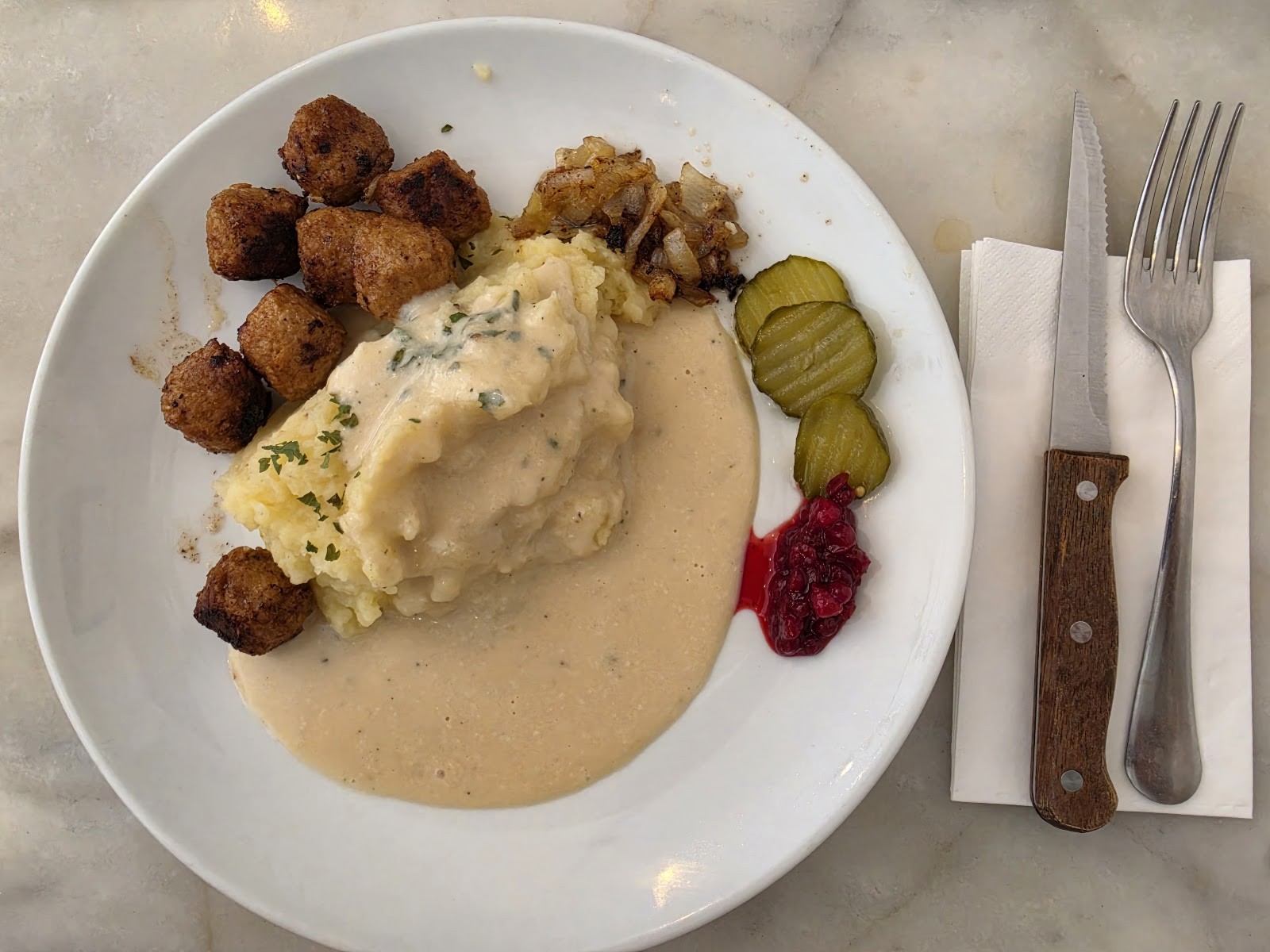 Dauns: food & drinks