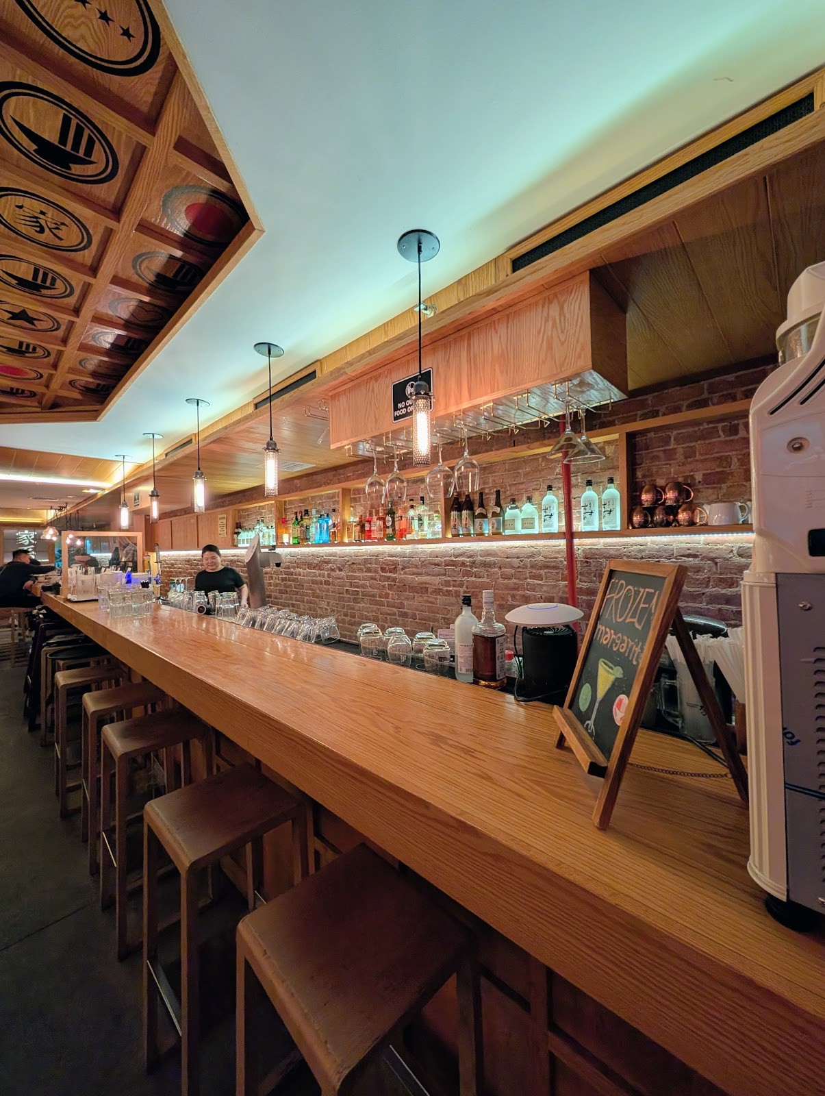 E.A.K. RAMEN and IZAKAYA by Machida Shoten Hell’s Kitchen: the place