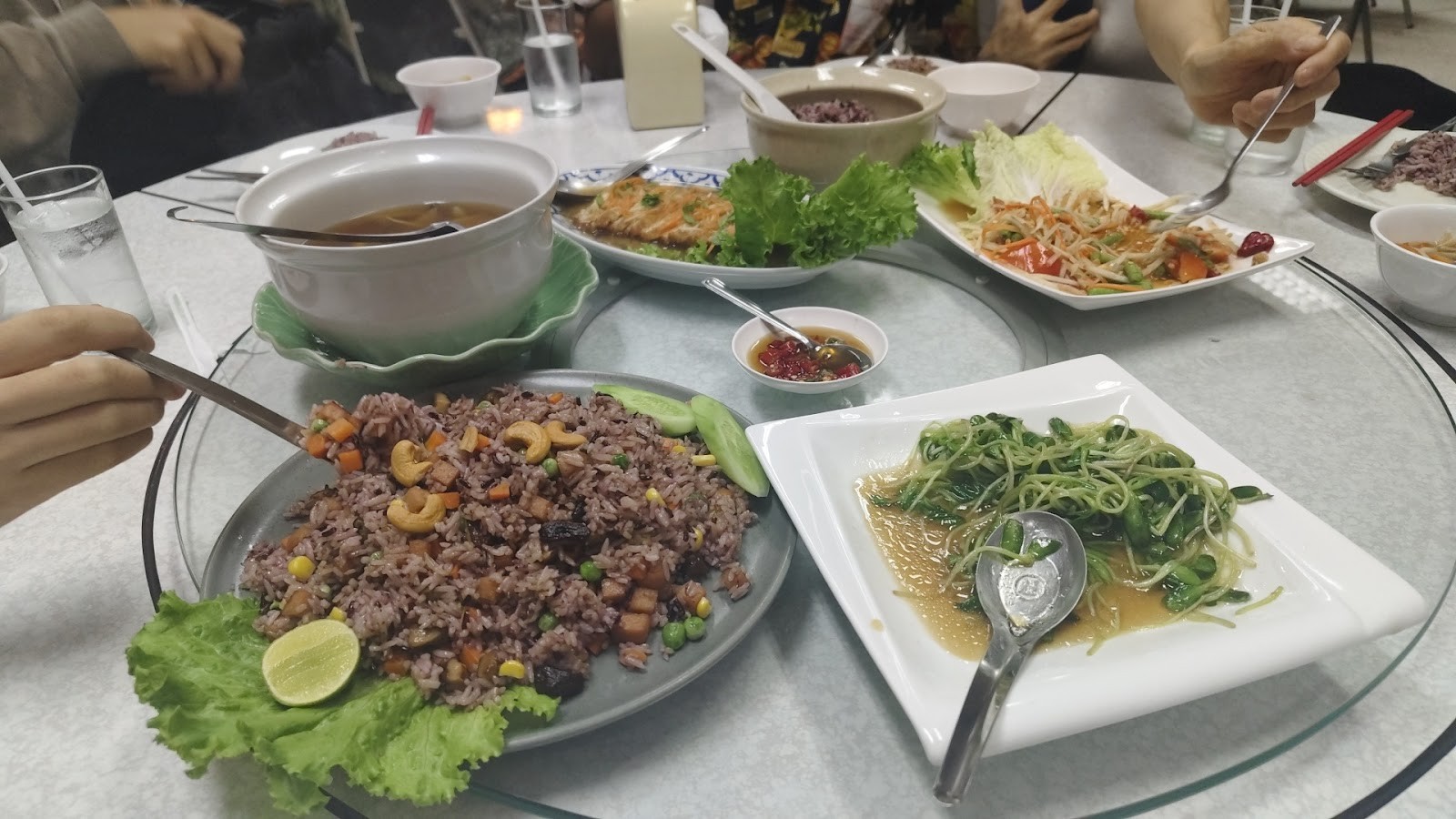 Changsow: food & drinks