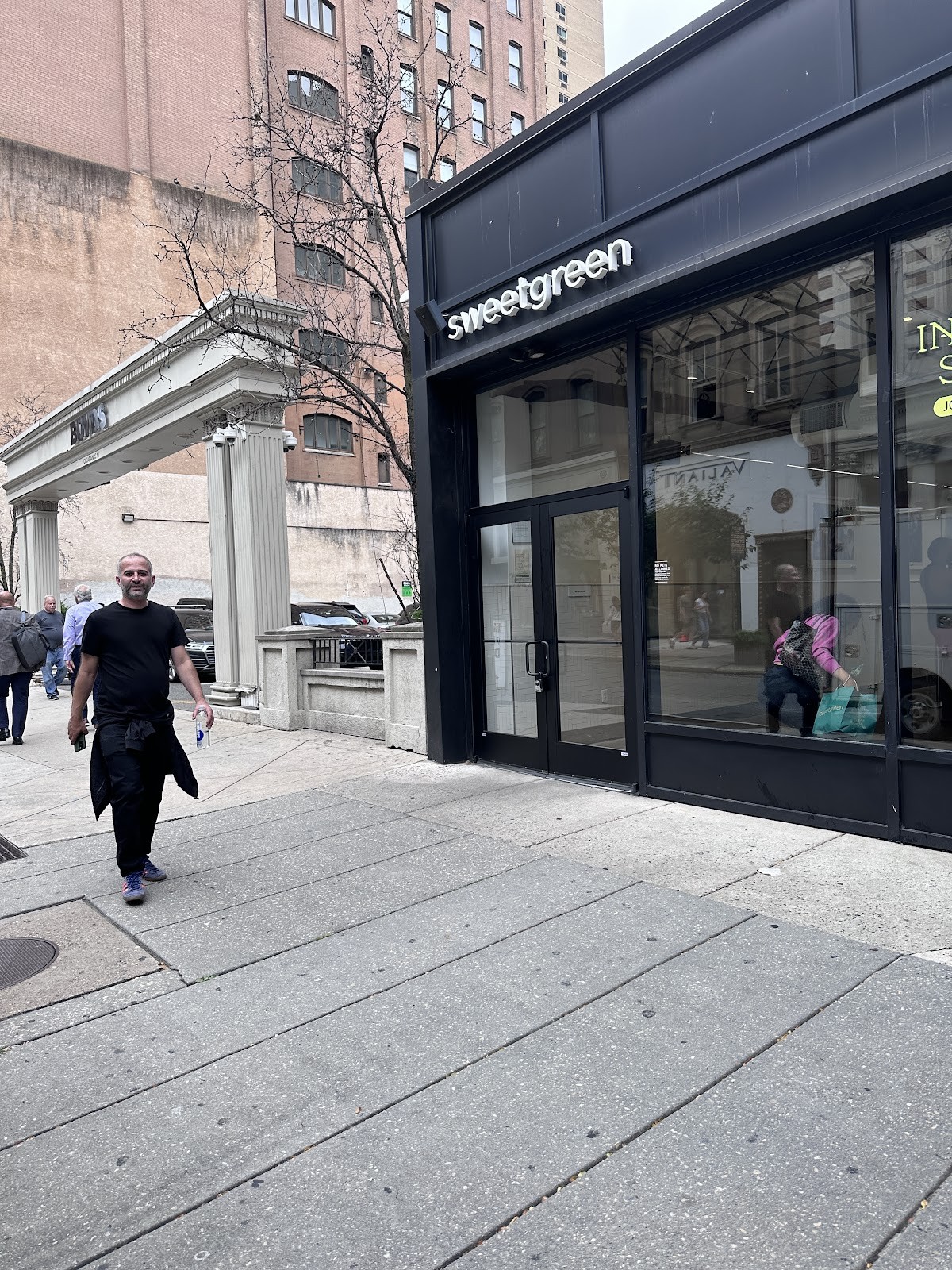 sweetgreen - Healthy Salads, Wraps, and Bowls: the place