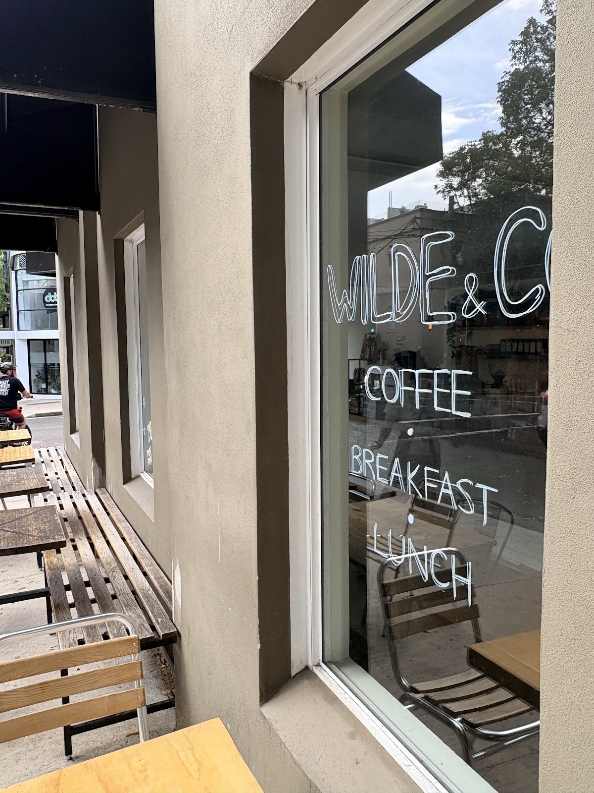 Wilde and Co: the place