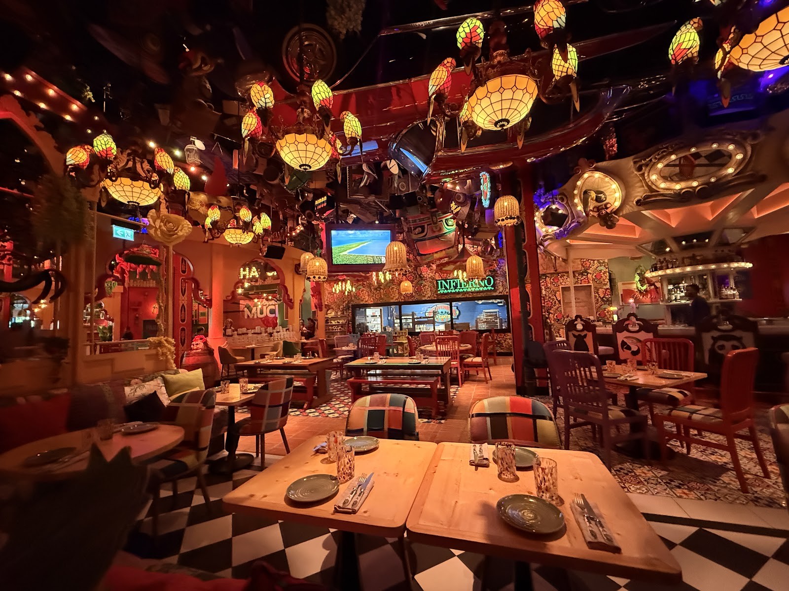 En Fuego: the place