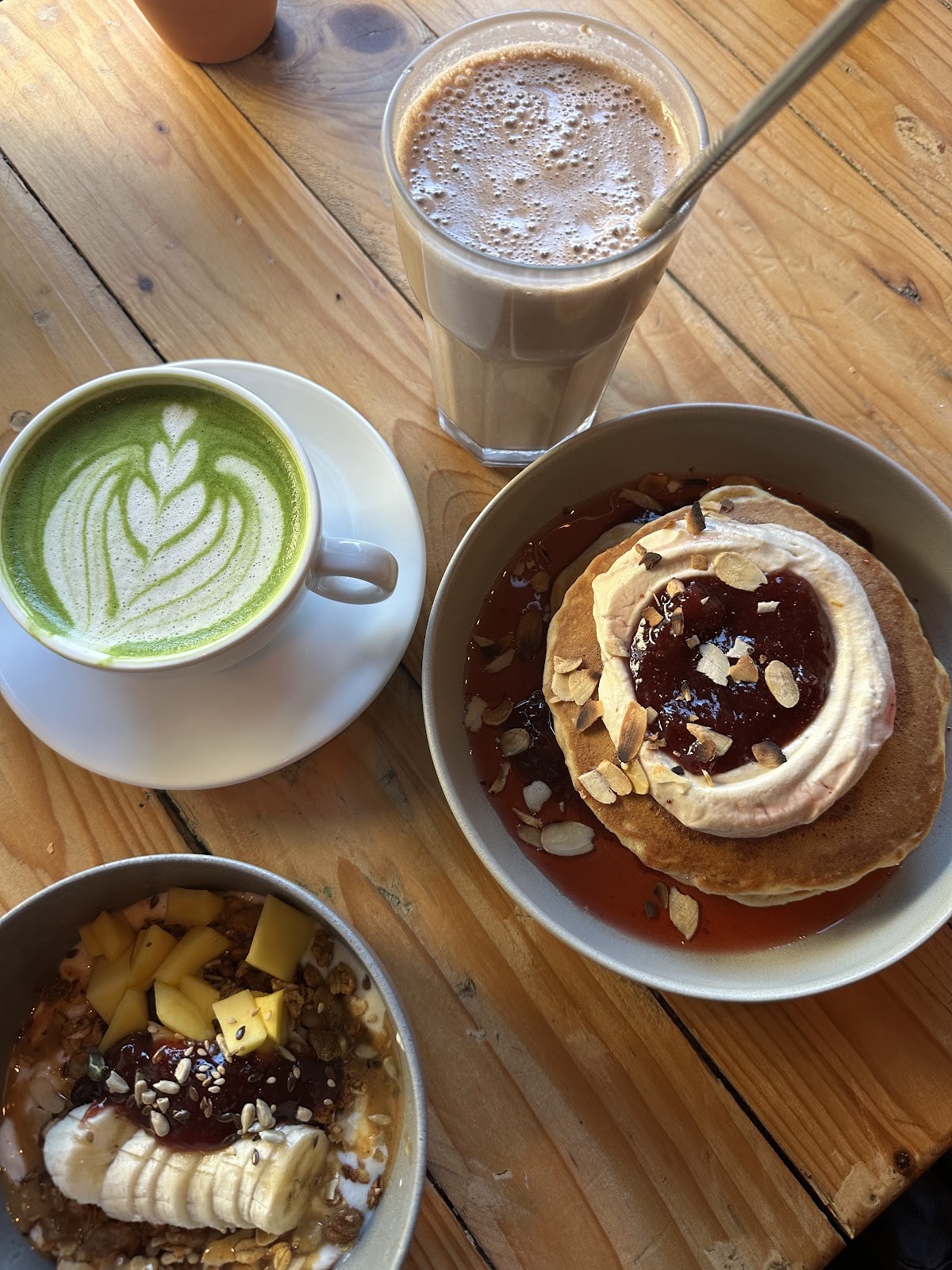 Gal Café - Vegan Food & Specialty Coffee: food & drinks
