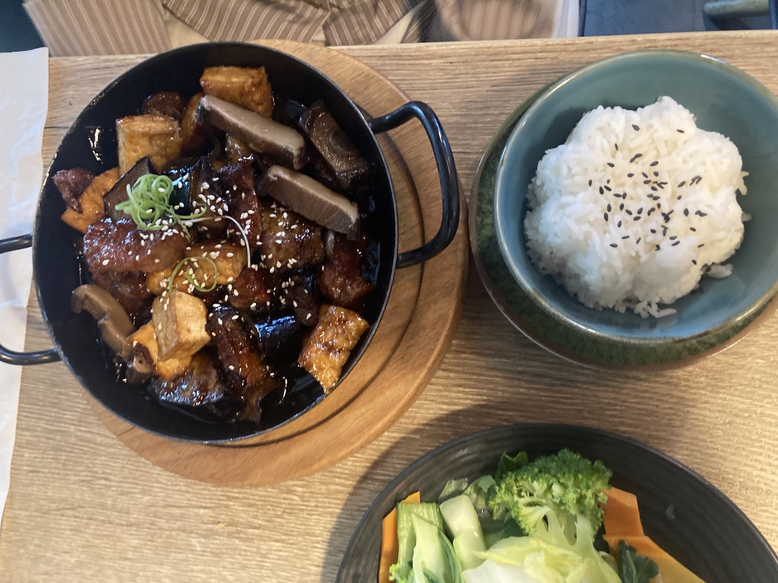 Vevi Restaurant: food & drinks