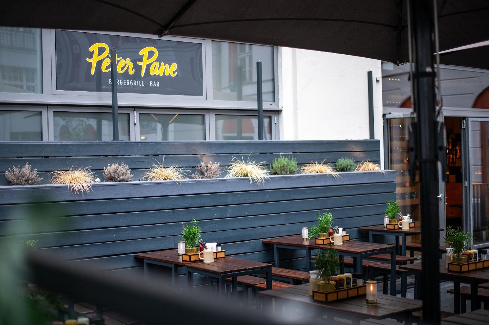 Peter Pane: the place
