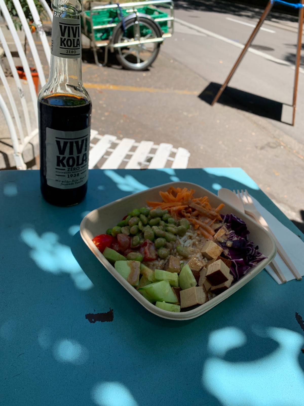 Klara's kitchen: food & drinks