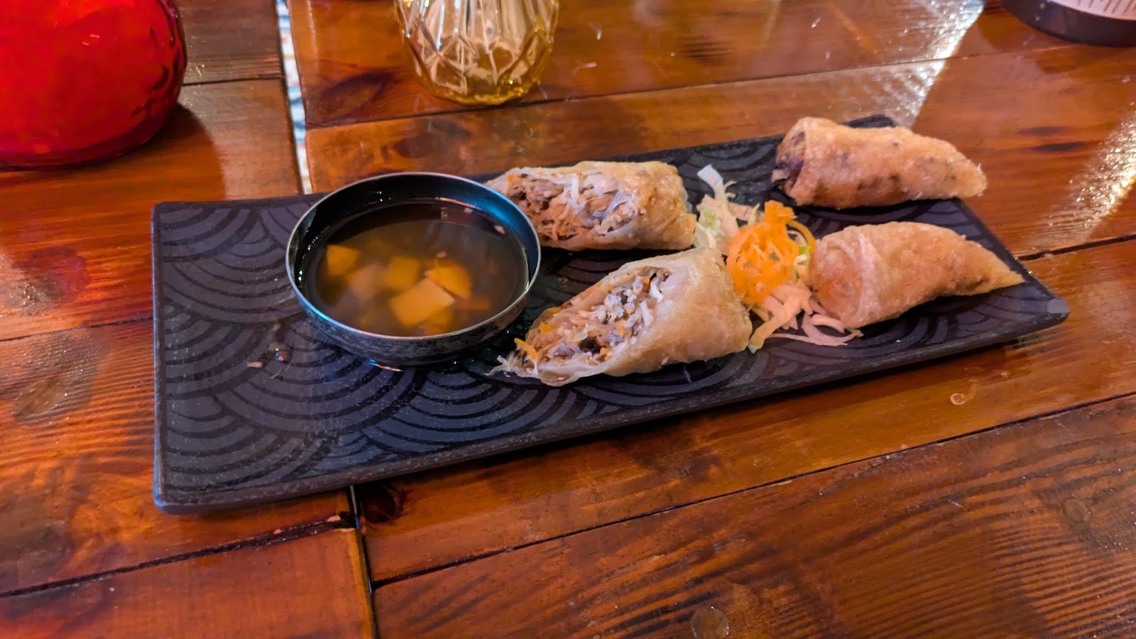 Ong Tao Vegan: food & drinks