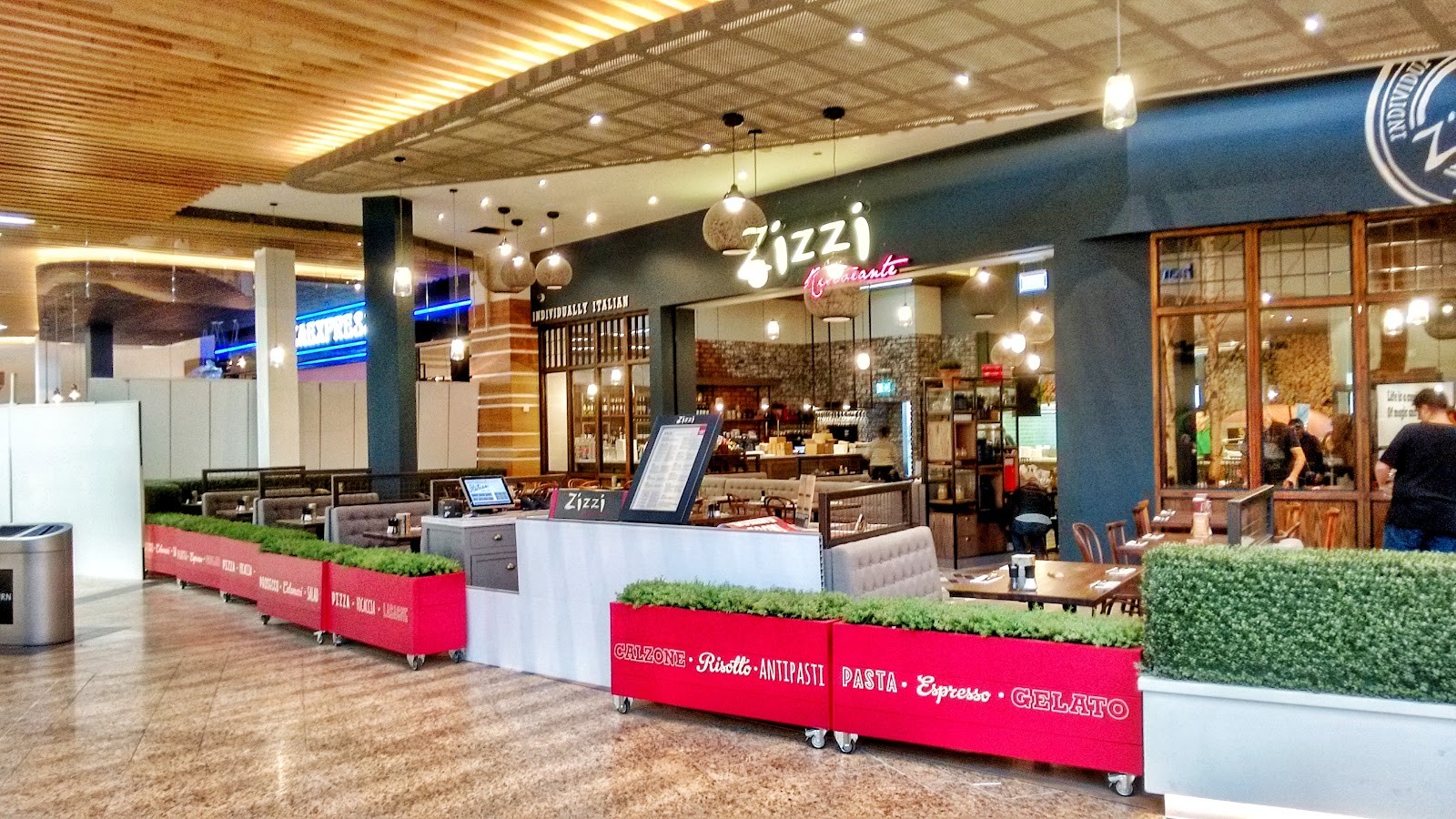 Zizzi - Glasgow Silverburn: the place