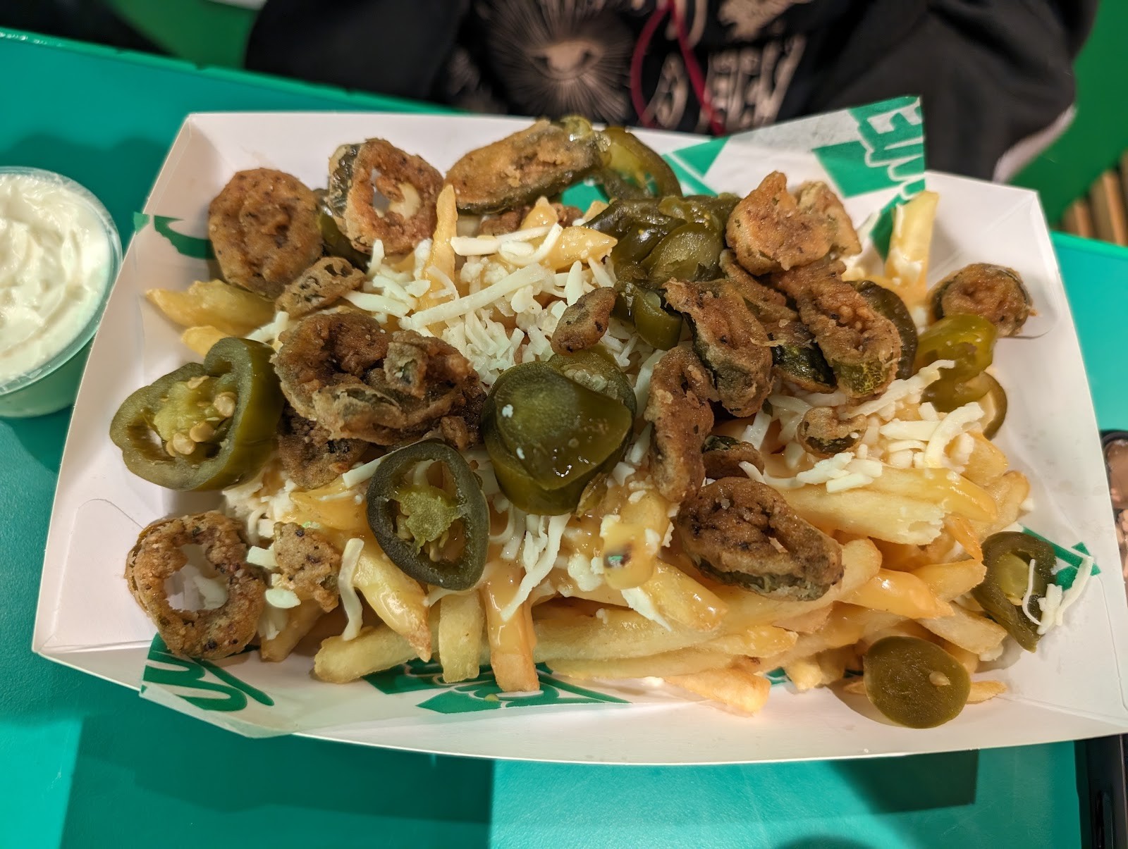 Oowee Vegan Brighton - Plant Based Burgers, Fried Chicken & Shakes.: food & drinks