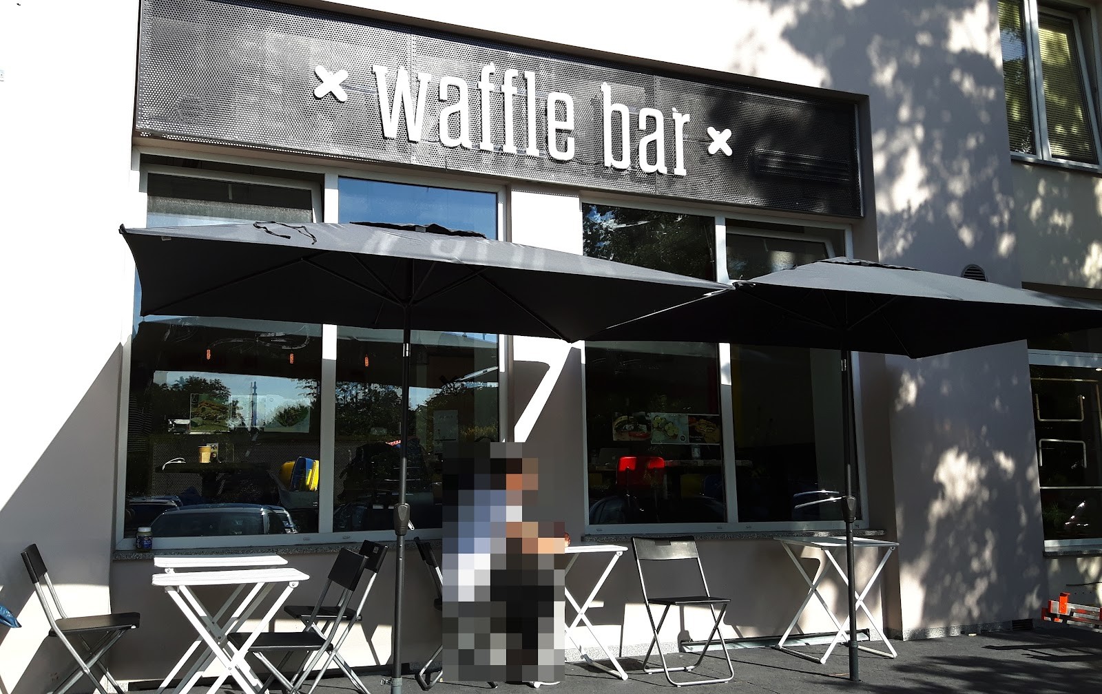 Waffle Bar: the place
