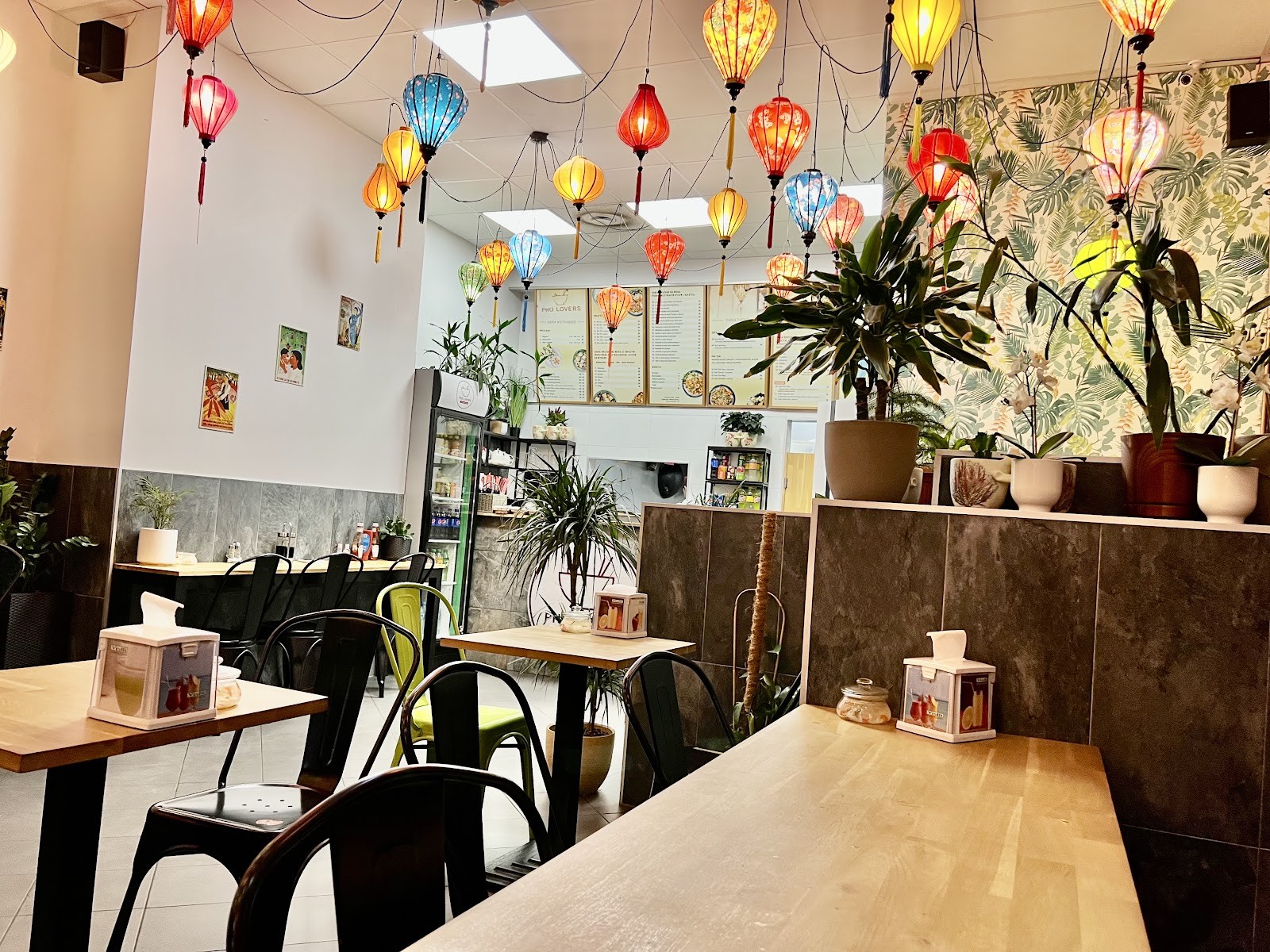 Pho Lovers Bistro - Targowa 21: the place