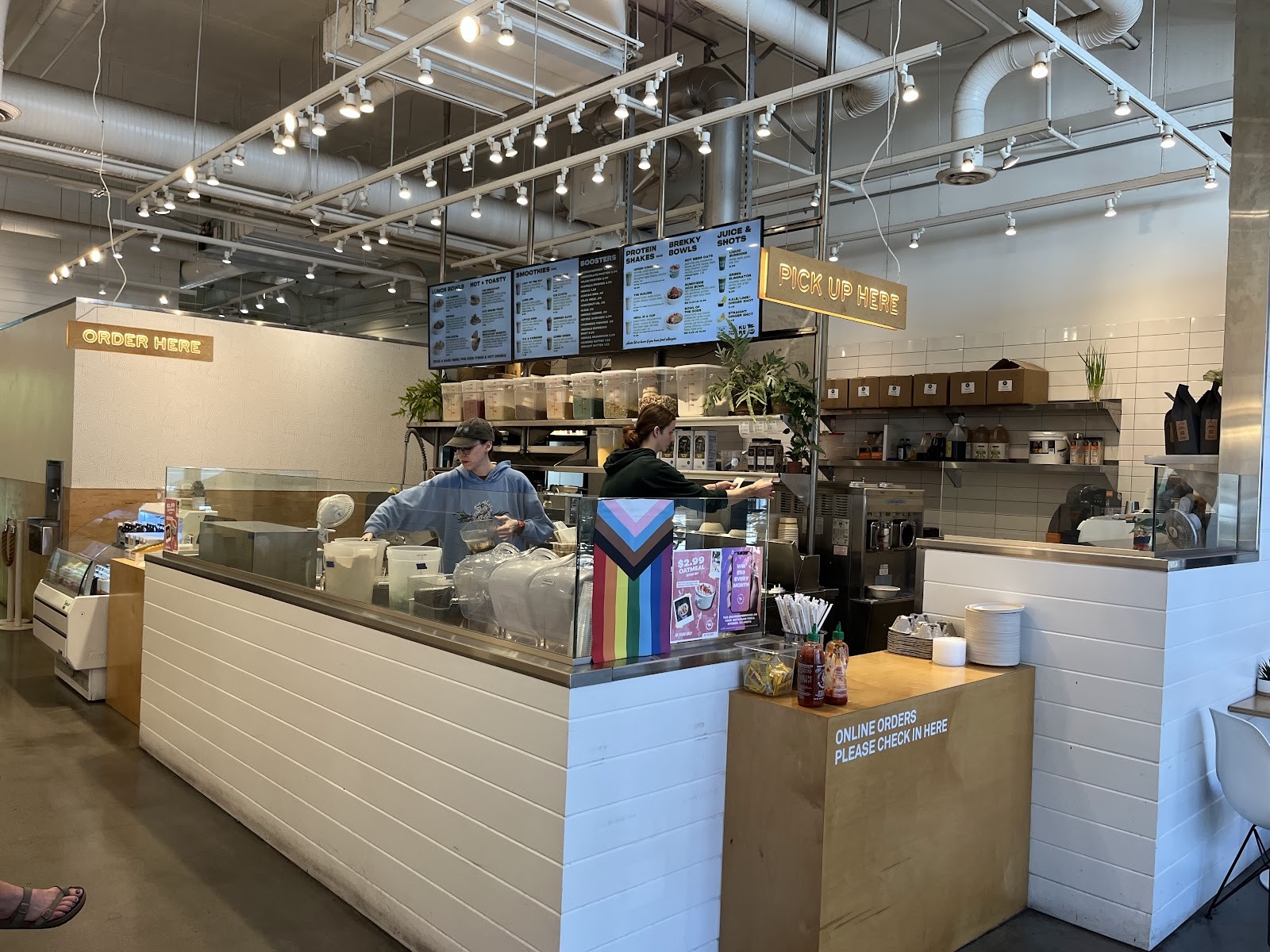 Kure Superfood Cafe: the place