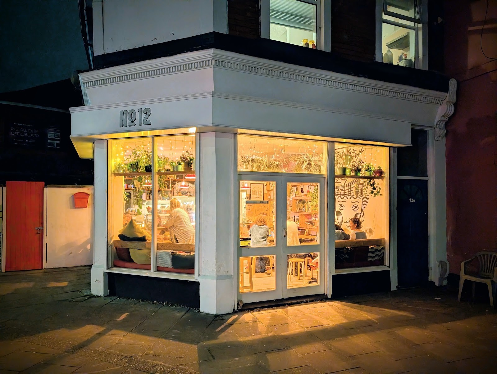 No12 Easton · Cafe: the place