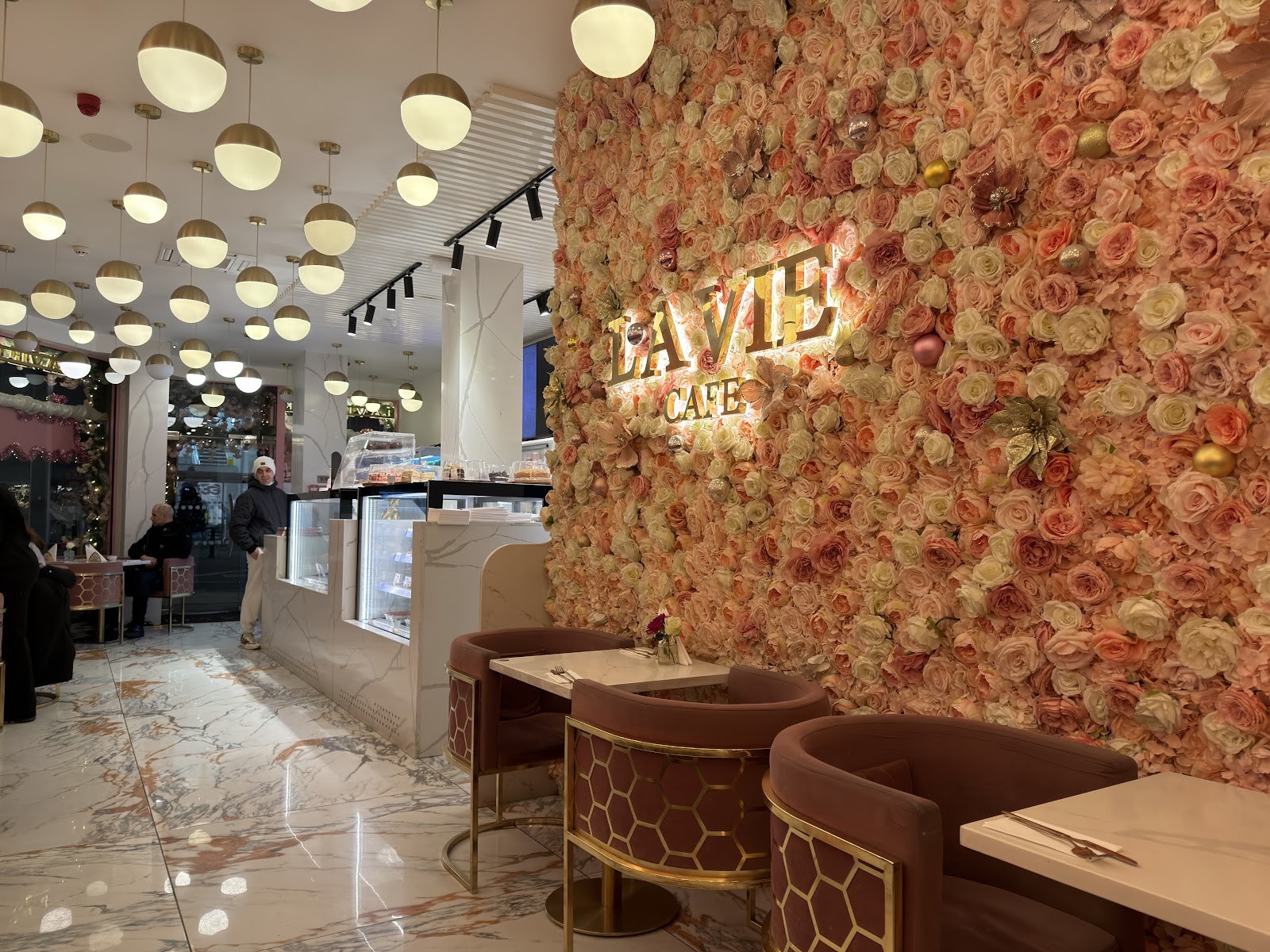 La Vie Cafe Manchester: the place