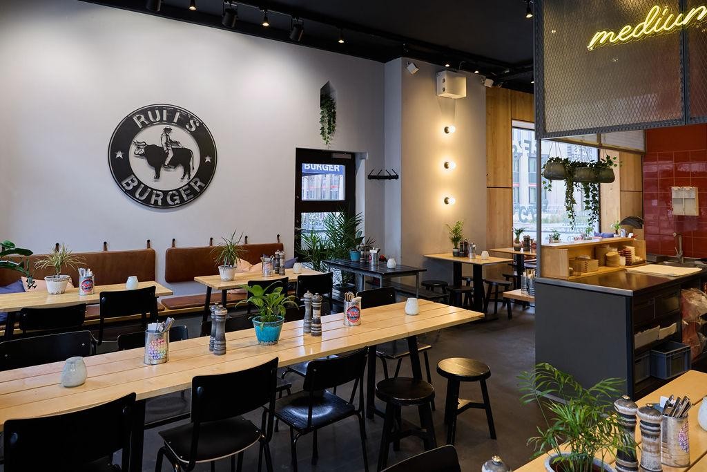 Ruff's Burger & Bar Glockenbach: the place