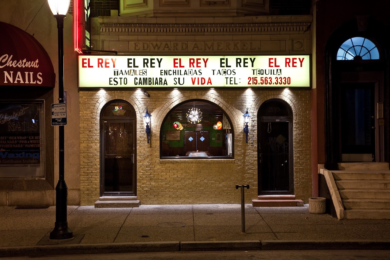 El Rey: the place