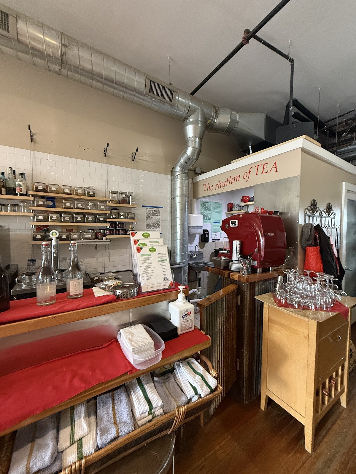 TeaLee's Teahouse & Bookstore: the place
