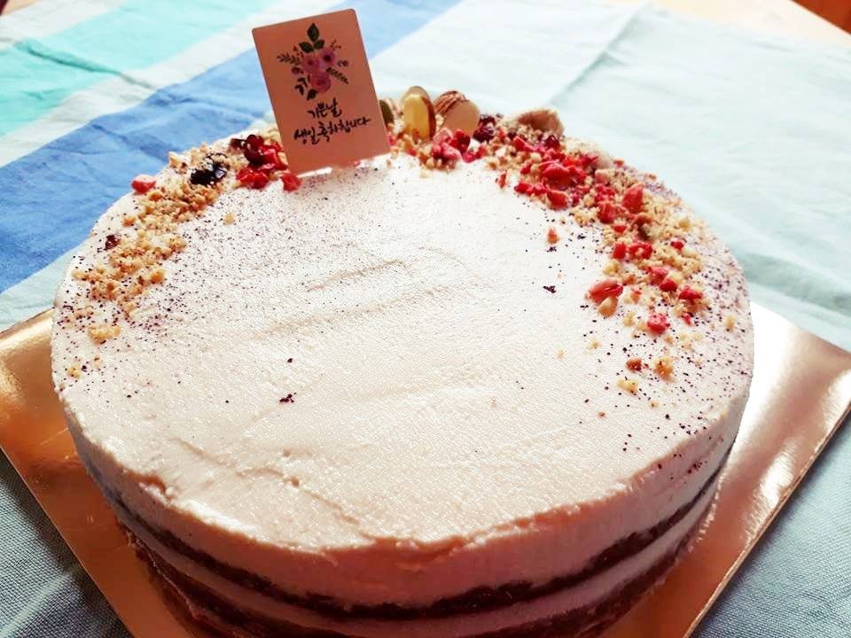Maju Story (Organic vegan cafe): food & drinks