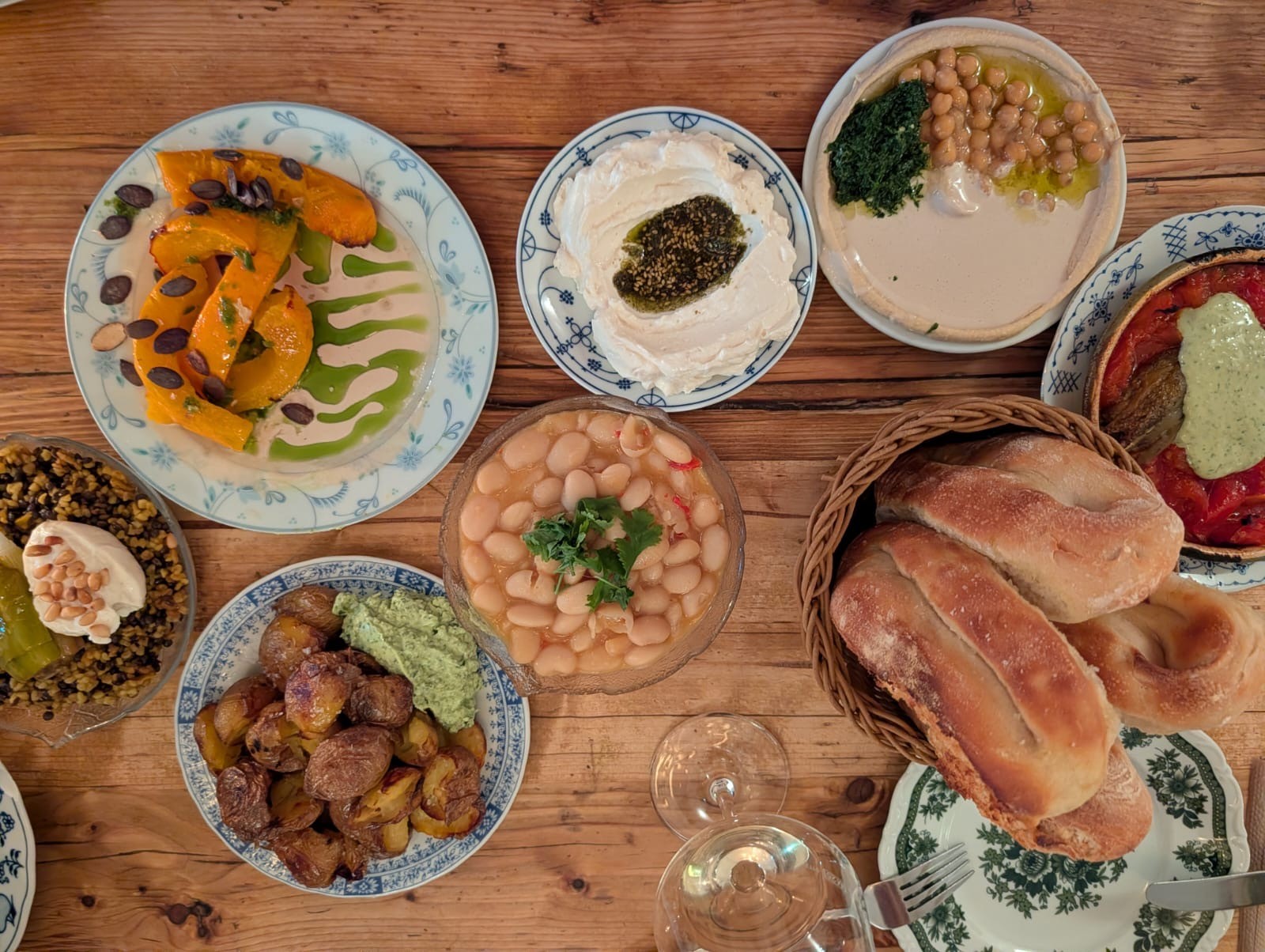 Cafe Pilz: food & drinks