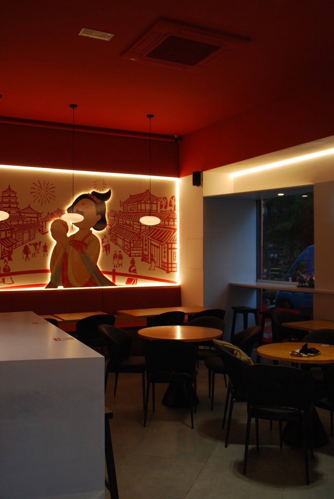WONDMO | Barcelona 王华峰潼关肉夹馍: the place